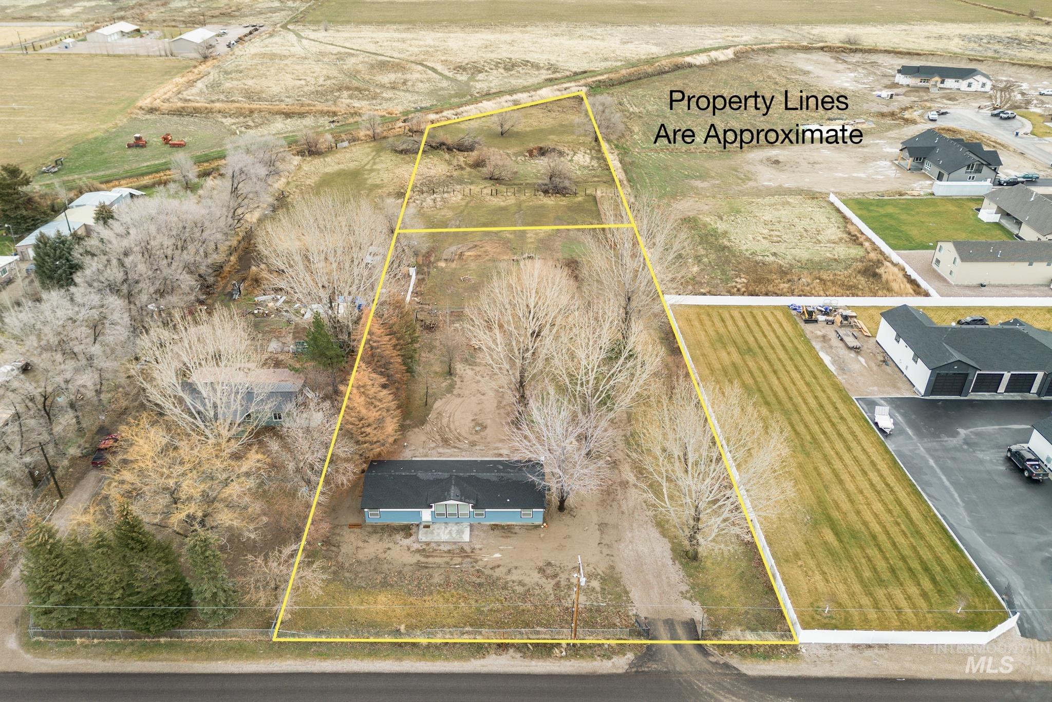 13678 N Hawthorne Rd, Pocatello, Idaho 83202, 3 Bedrooms, 3 Bathrooms, Residential For Sale, Price $435,000,MLS 98971088