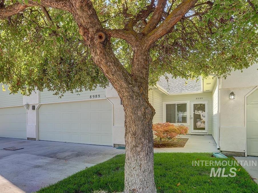 8989 W Landmark, Boise, Idaho 83704, 2 Bedrooms, 2 Bathrooms, Residential For Sale, Price $369,900,MLS 98971089