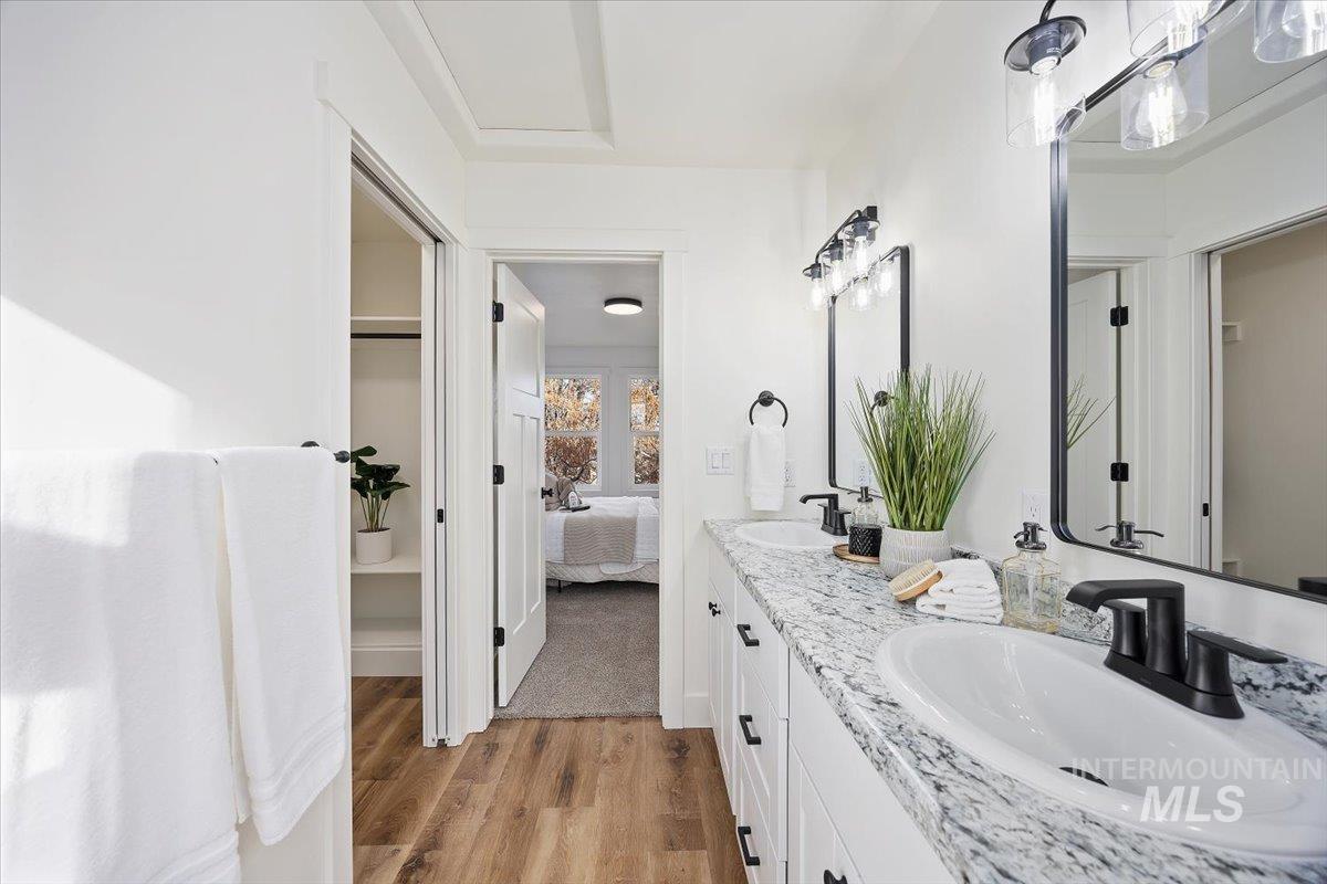 2172 Rusty Ct, Twin Falls, Idaho 83301, 4 Bedrooms, 2.5 Bathrooms, Residential For Sale, Price $478,500, 98971099