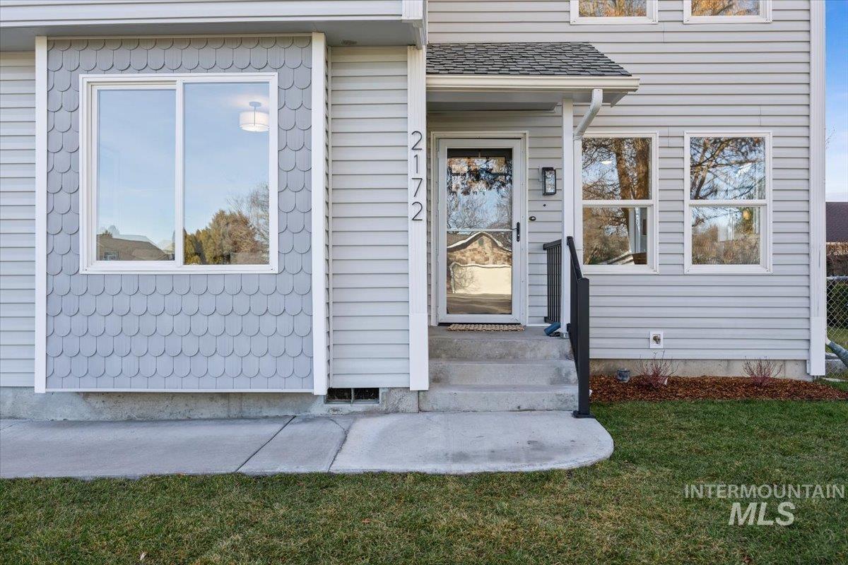 2172 Rusty Ct, Twin Falls, Idaho 83301, 4 Bedrooms, 2.5 Bathrooms, Residential For Sale, Price $478,500, 98971099