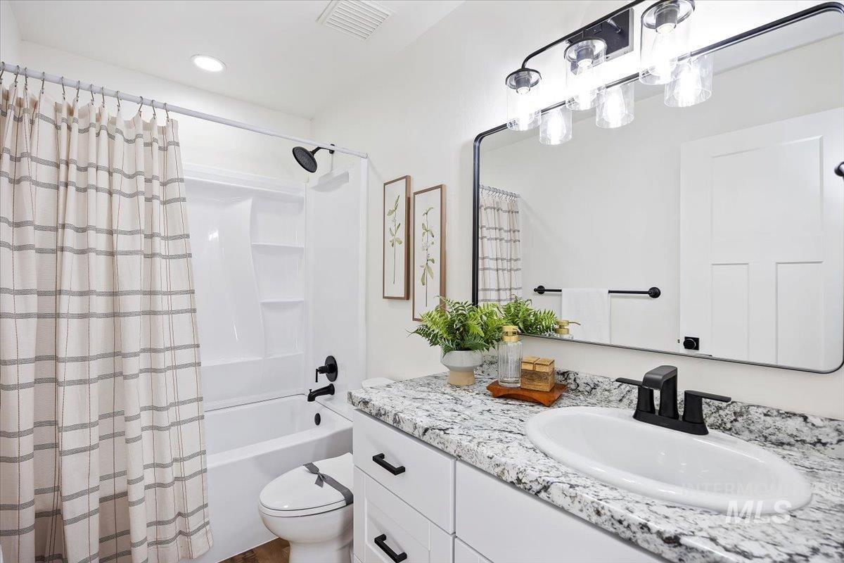 2172 Rusty Ct, Twin Falls, Idaho 83301, 4 Bedrooms, 2.5 Bathrooms, Residential For Sale, Price $478,500, 98971099