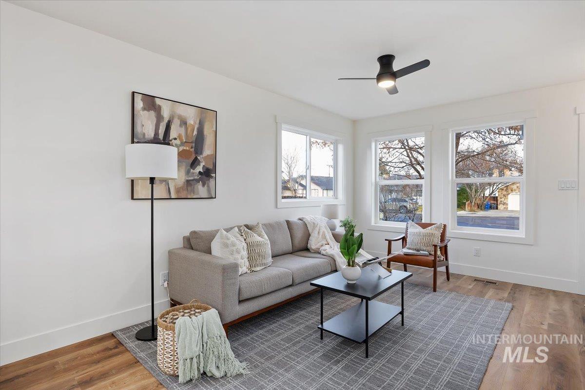 2172 Rusty Ct, Twin Falls, Idaho 83301, 4 Bedrooms, 2.5 Bathrooms, Residential For Sale, Price $478,500, 98971099