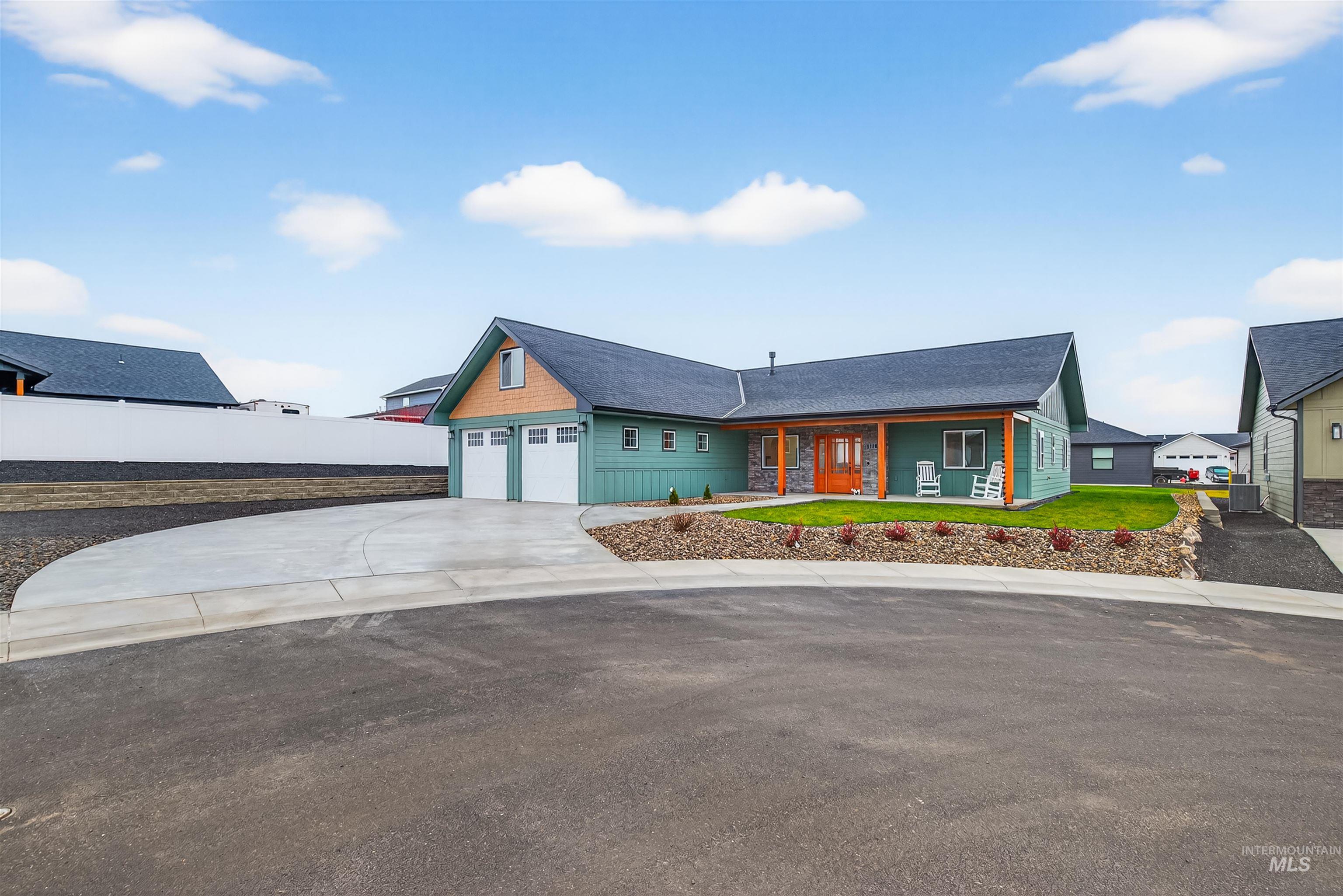 1719 Pathway Court, Lewiston, Idaho 83501, 4 Bedrooms, 3 Bathrooms, Residential For Sale, Price $664,000, 98971101