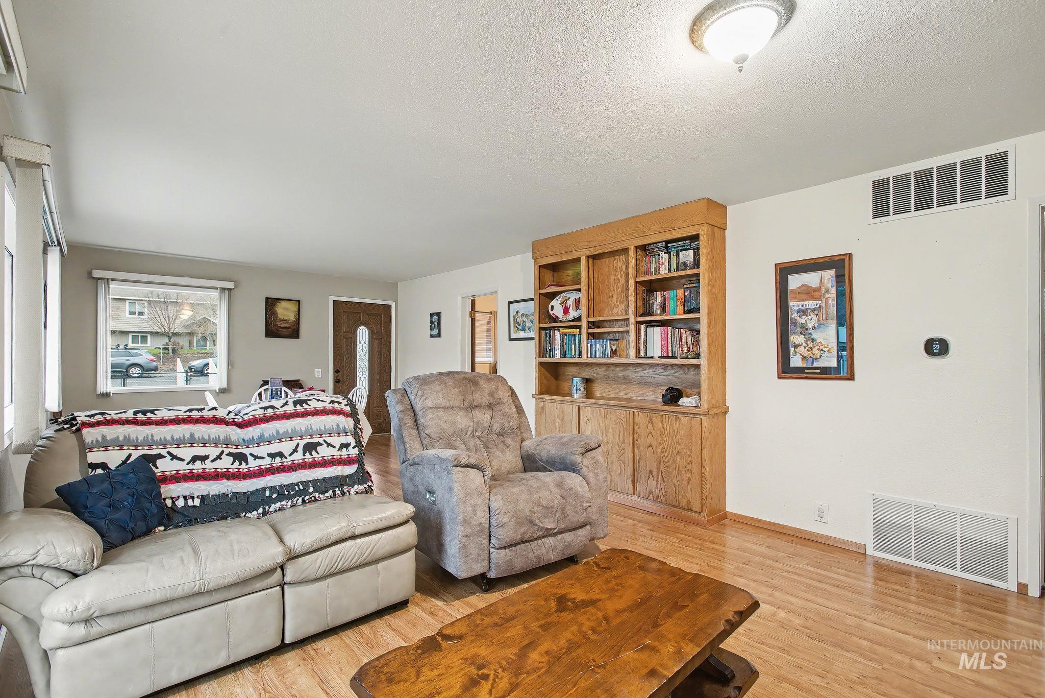 1103 3rd Street, Asotin, Washington 99402, 5 Bedrooms, 2 Bathrooms, Residential For Sale, Price $498,000, 98971109