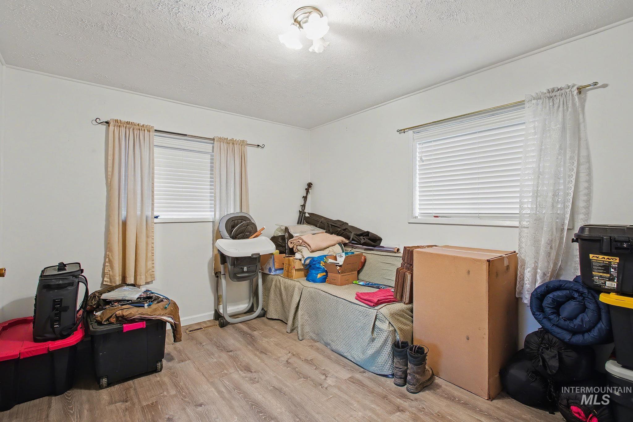 1103 3rd Street, Asotin, Washington 99402, 5 Bedrooms, 2 Bathrooms, Residential For Sale, Price $499,000,MLS 98971109