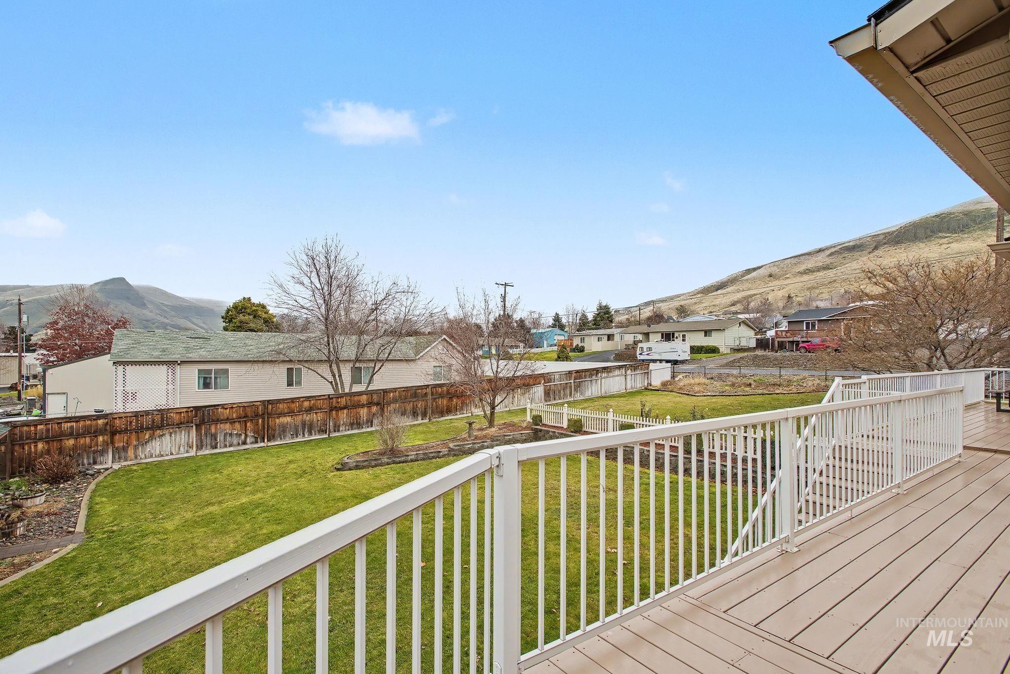 1103 3rd Street, Asotin, Washington 99402, 5 Bedrooms, 2 Bathrooms, Residential For Sale, Price $498,000, 98971109