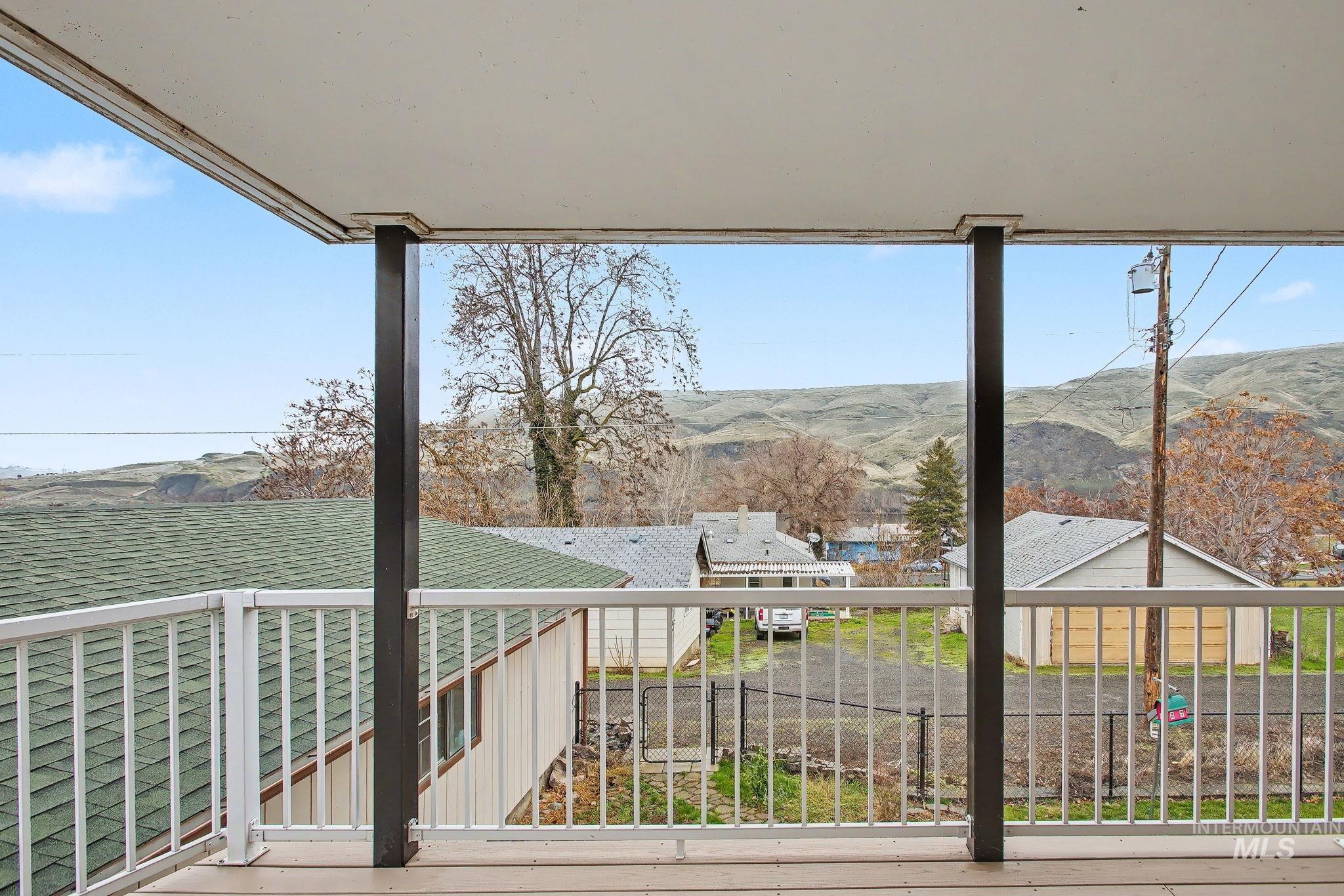 1103 3rd Street, Asotin, Washington 99402, 5 Bedrooms, 2 Bathrooms, Residential For Sale, Price $498,000, 98971109