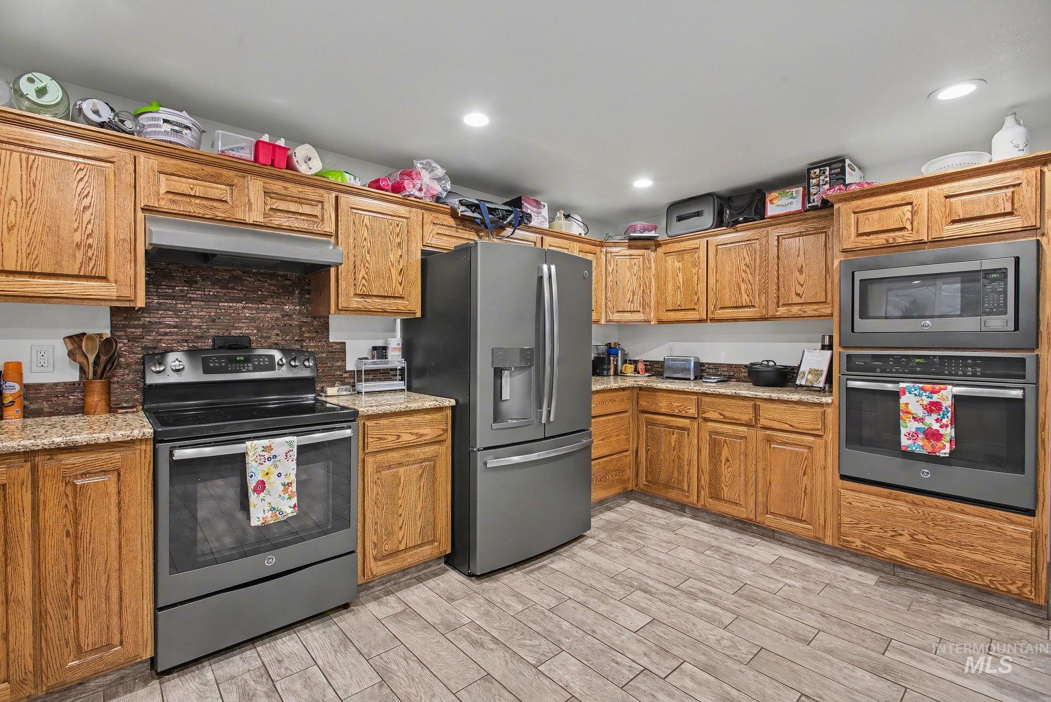 1103 3rd Street, Asotin, Washington 99402, 5 Bedrooms, 2 Bathrooms, Residential For Sale, Price $498,000, 98971109