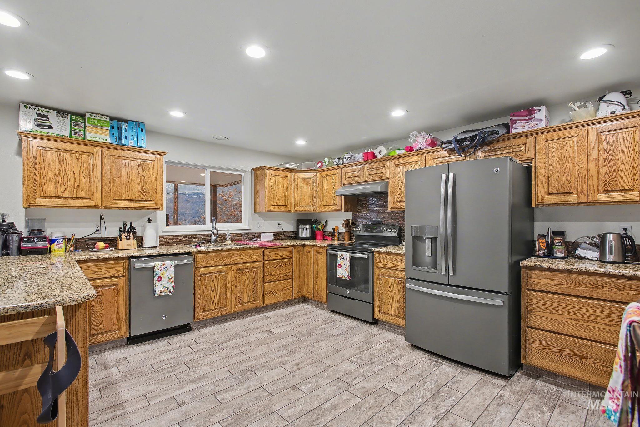 1103 3rd Street, Asotin, Washington 99402, 5 Bedrooms, 2 Bathrooms, Residential For Sale, Price $499,000,MLS 98971109