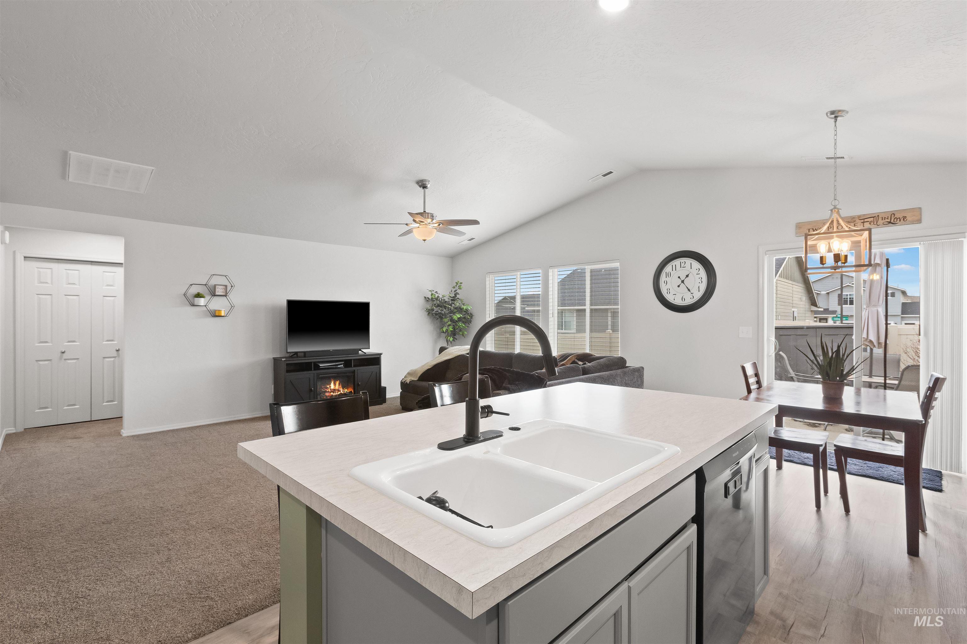 11389 W Tiekel River Street, Nampa, Idaho 83686, 3 Bedrooms, 2 Bathrooms, Residential For Sale, Price $419,999,MLS 98971117