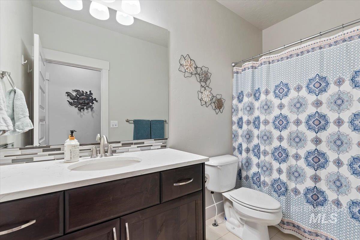 18588 Matterhorn, Nampa, Idaho 83687, 4 Bedrooms, 2 Bathrooms, Residential For Sale, Price $499,900,MLS 98971118