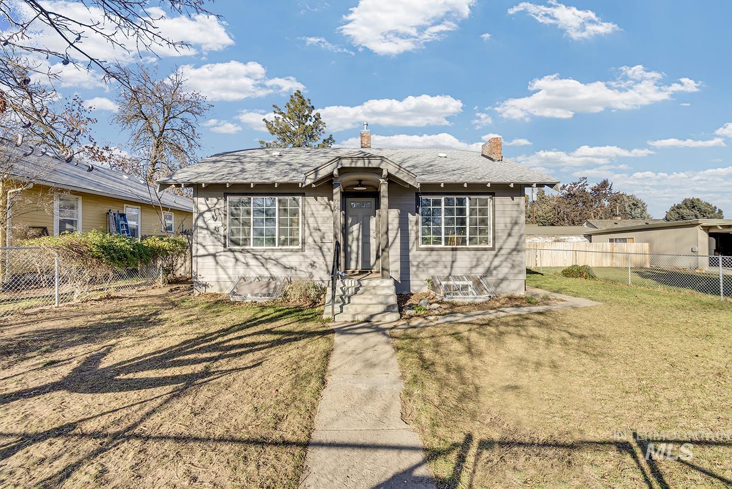 111 19th Ave South, Nampa, Idaho 83651, 4 Bedrooms, 2 Bathrooms, Residential For Sale, Price $375,000,MLS 98971121