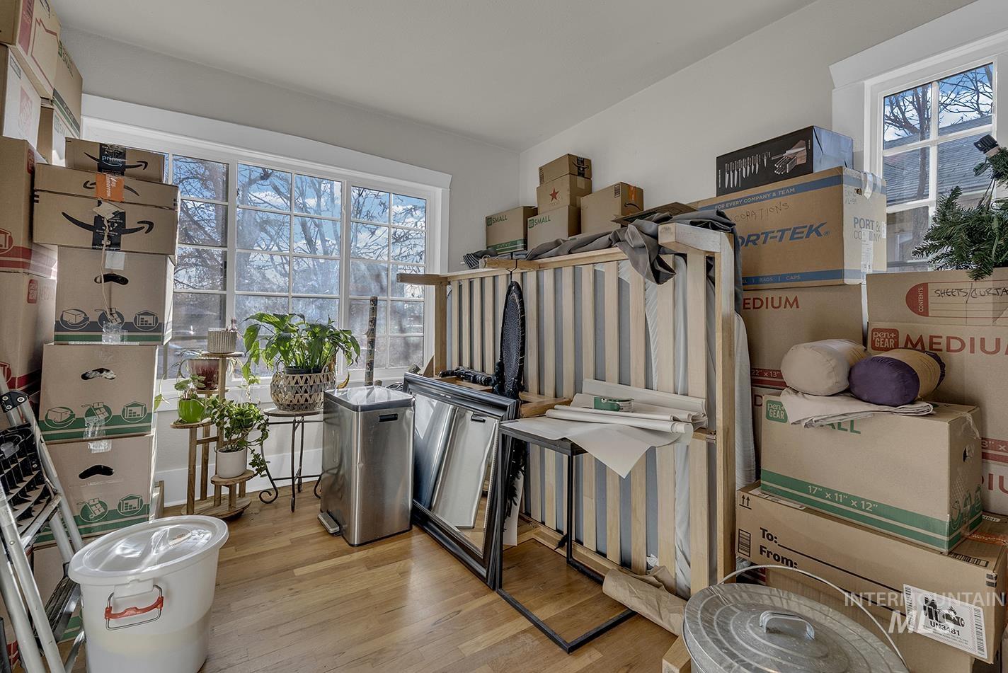 111 19th Ave South, Nampa, Idaho 83651, 4 Bedrooms, 2 Bathrooms, Residential For Sale, Price $375,000,MLS 98971121