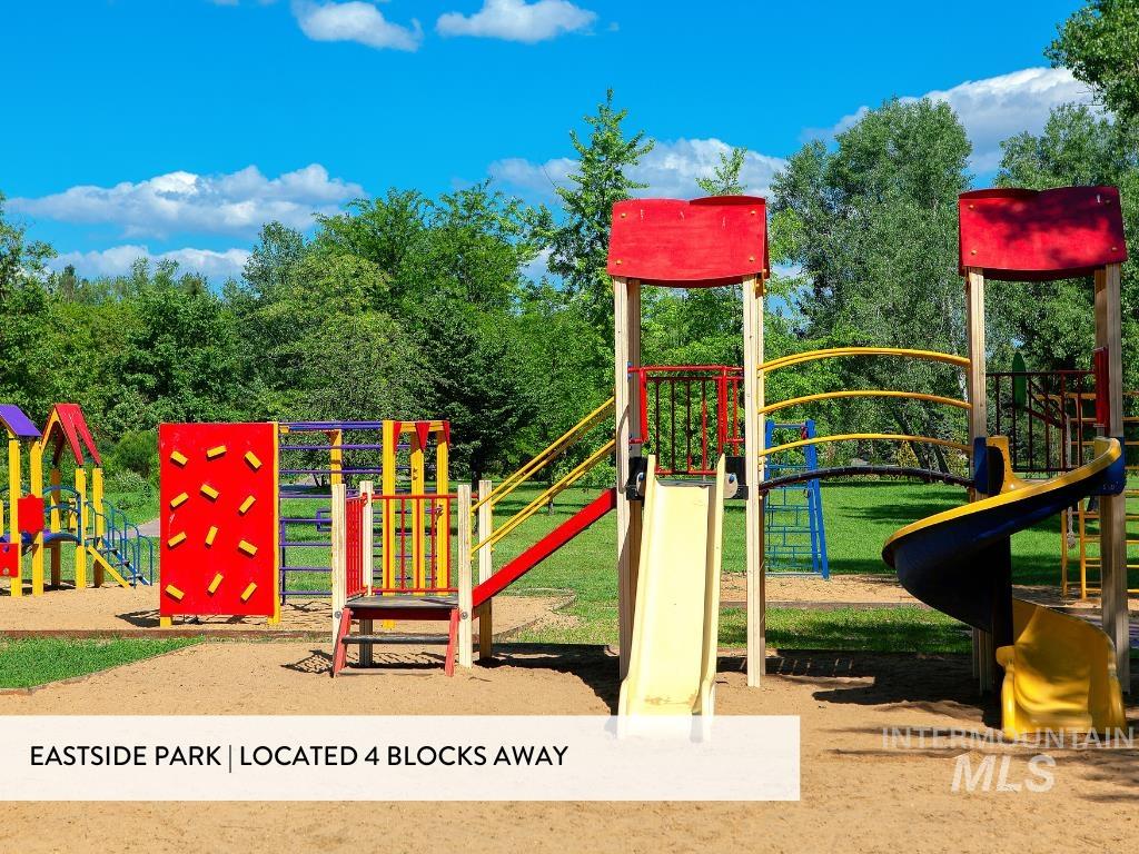 111 19th Ave South, Nampa, Idaho 83651, 4 Bedrooms, 2 Bathrooms, Residential For Sale, Price $375,000,MLS 98971121