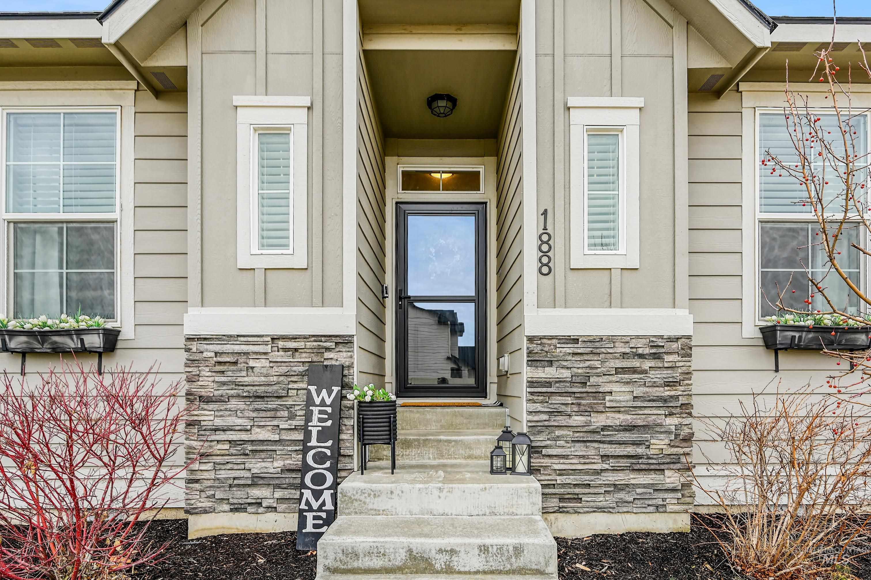 188 S Echo Canyon Avenue, Meridian, Idaho 83642-5406, 3 Bedrooms, 2 Bathrooms, Residential For Sale, Price $425,000, 98971122