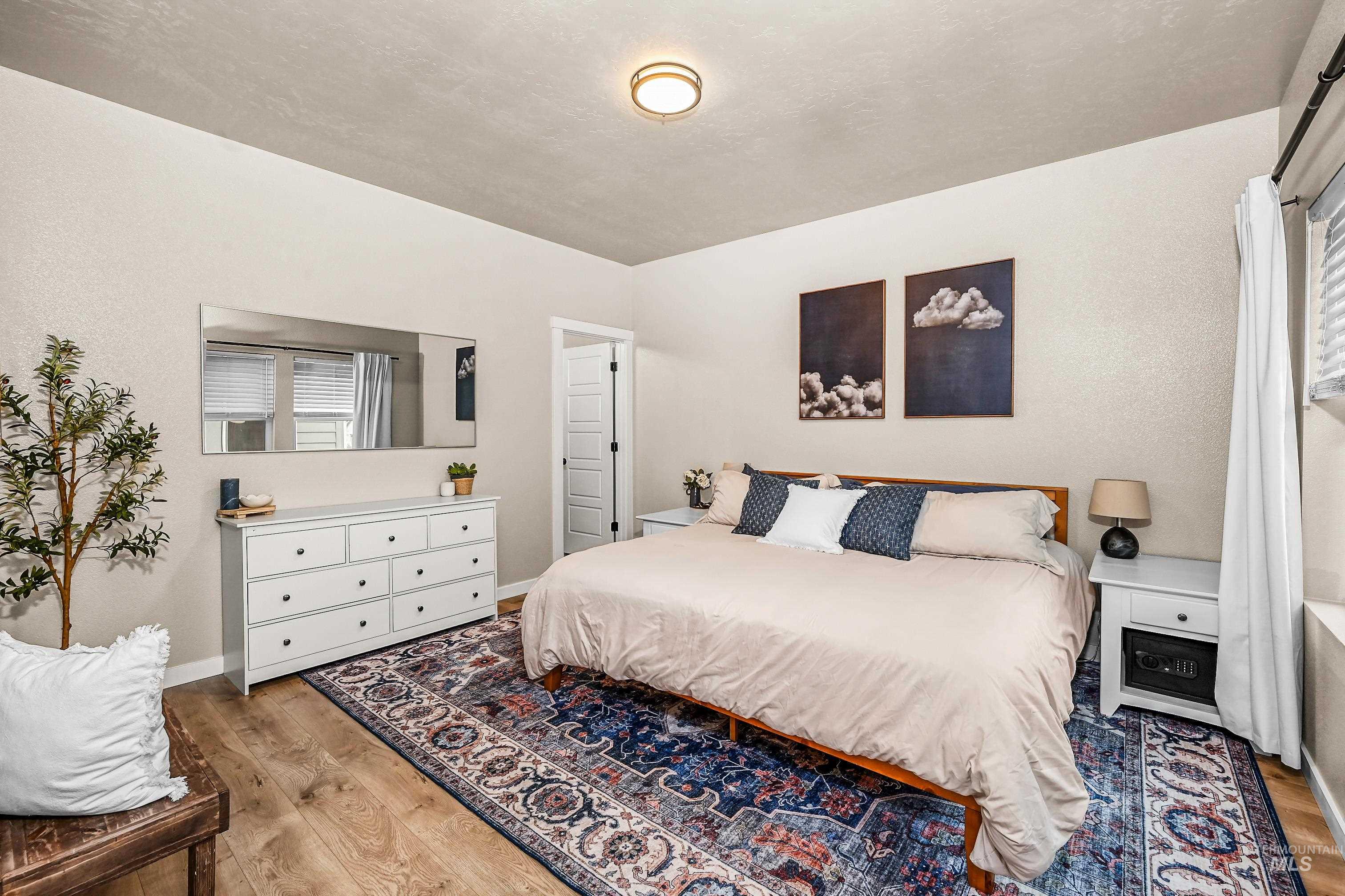 188 S Echo Canyon Avenue, Meridian, Idaho 83642-5406, 3 Bedrooms, 2 Bathrooms, Residential For Sale, Price $425,000, 98971122