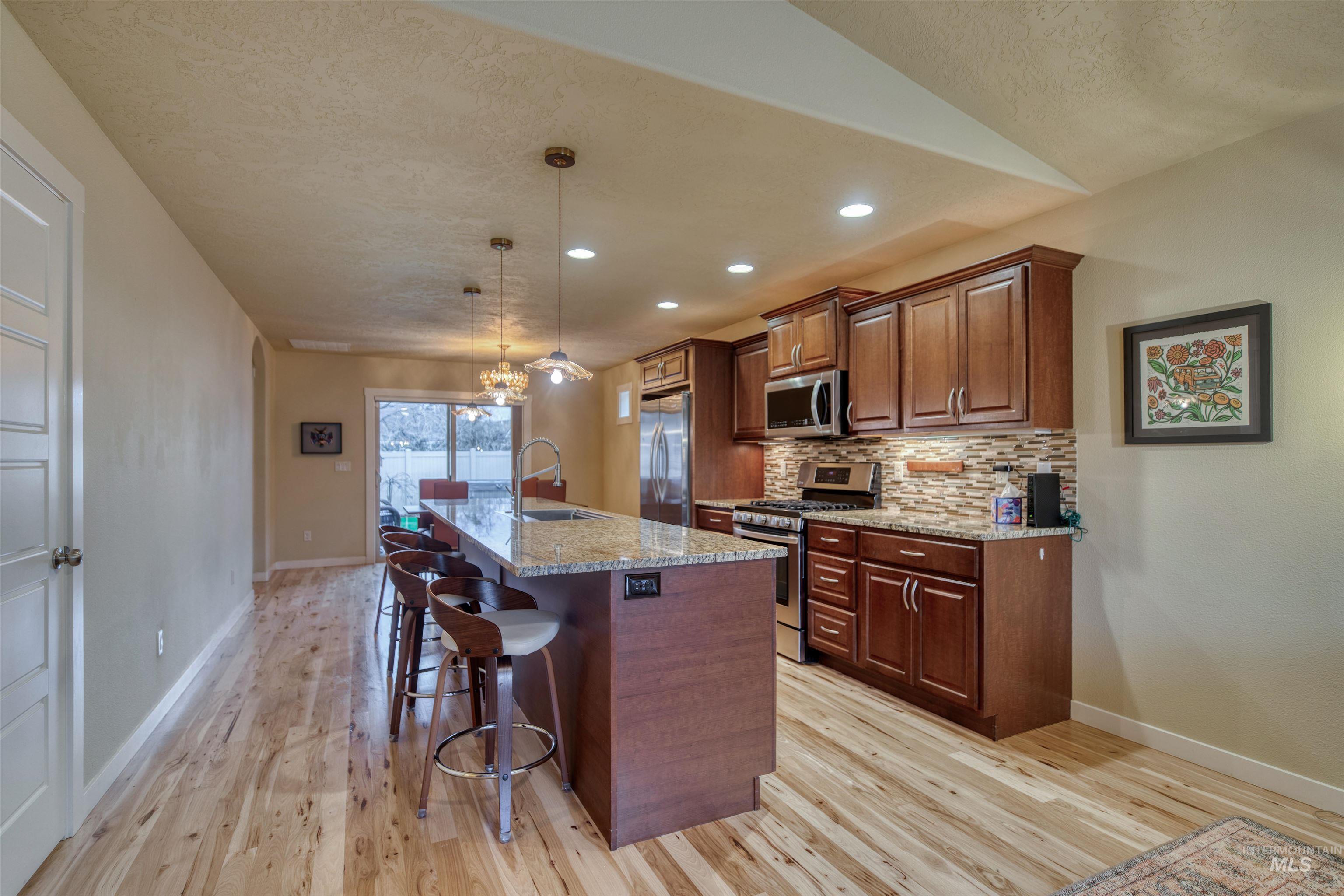 7334 W Baron Ln, Boise, Idaho 83714-5094, 3 Bedrooms, 2 Bathrooms, Residential For Sale, Price $484,000,MLS 98971126