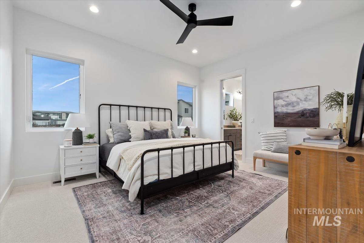 735 S Calhoun Ln, Star, Idaho 83669, 3 Bedrooms, 2.5 Bathrooms, Residential For Sale, Price $593,880,MLS 98971128