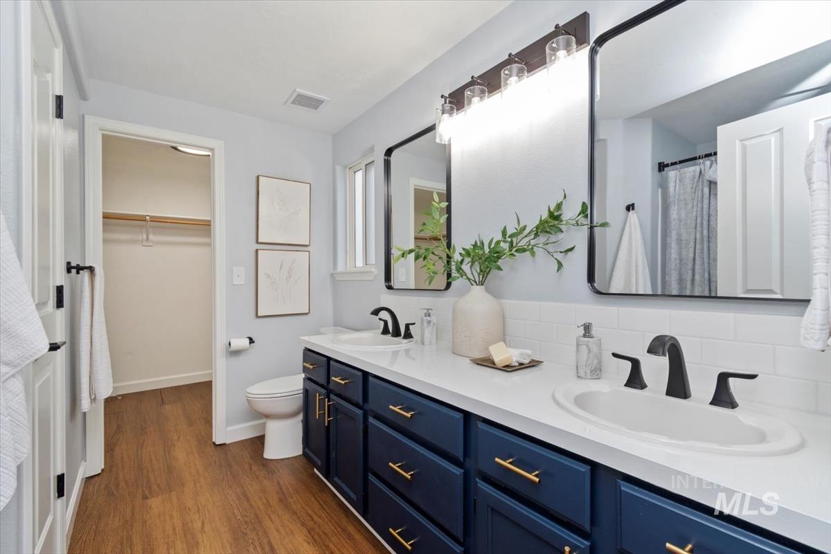 2948 W Gemstone Dr, Meridian, Idaho 83646, 4 Bedrooms, 2.5 Bathrooms, Residential For Sale, Price $499,900,MLS 98971131