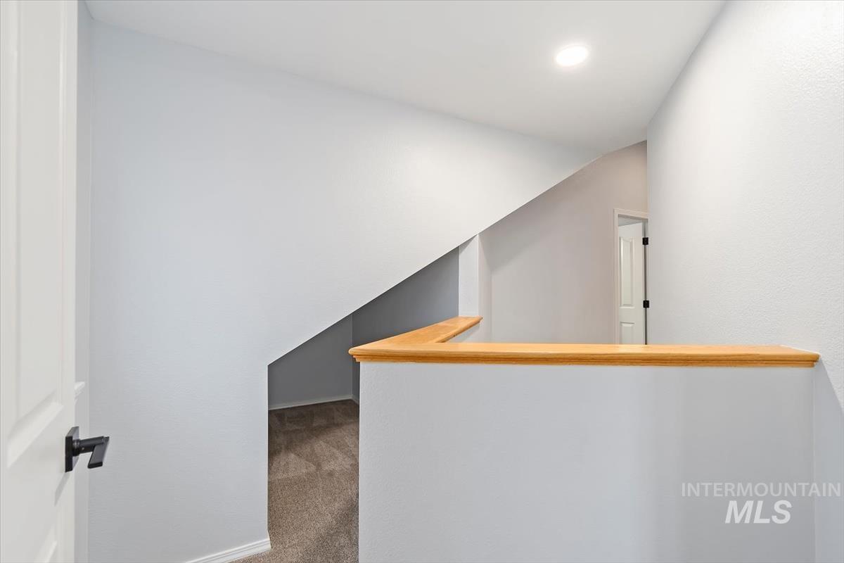 2948 W Gemstone Dr, Meridian, Idaho 83646, 4 Bedrooms, 2.5 Bathrooms, Residential For Sale, Price $499,900,MLS 98971131