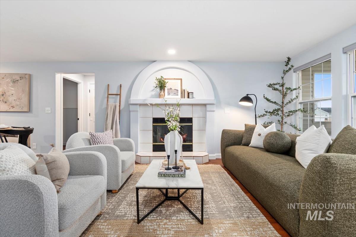 2948 W Gemstone Dr, Meridian, Idaho 83646, 4 Bedrooms, 2.5 Bathrooms, Residential For Sale, Price $499,900,MLS 98971131