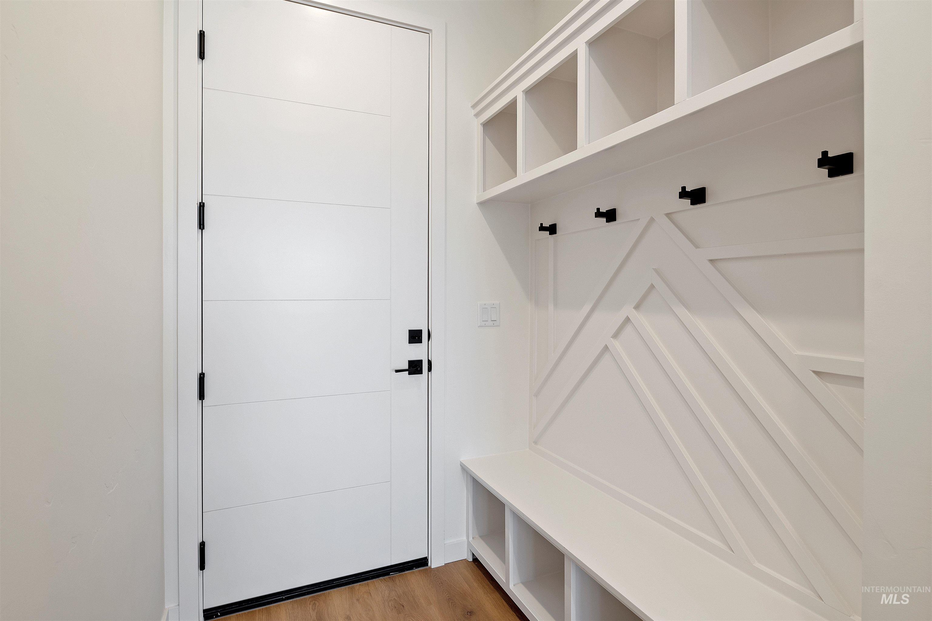 866 N Danville Ave, Eagle, Idaho 83616, 4 Bedrooms, 3 Bathrooms, Residential For Sale, Price $1,174,900, 98971135