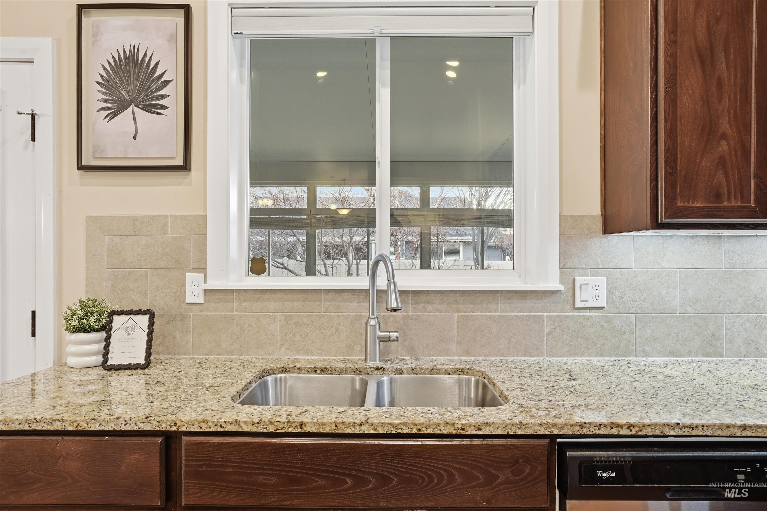 5697 W Combermere Dr, Eagle, Idaho 83616-4983, 3 Bedrooms, 2 Bathrooms, Residential For Sale, Price $625,000,MLS 98971137