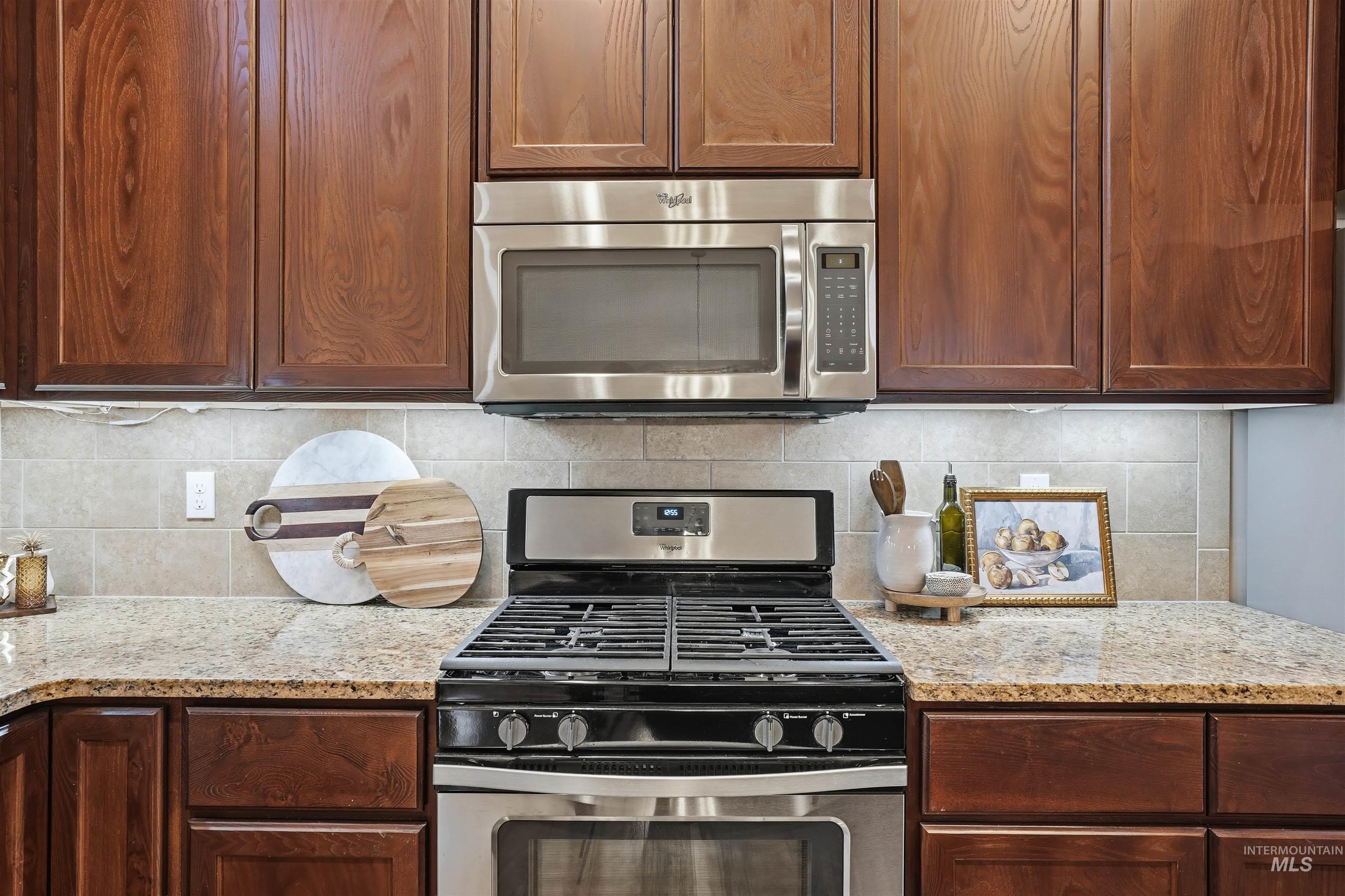 5697 W Combermere Dr, Eagle, Idaho 83616-4983, 3 Bedrooms, 2 Bathrooms, Residential For Sale, Price $625,000,MLS 98971137