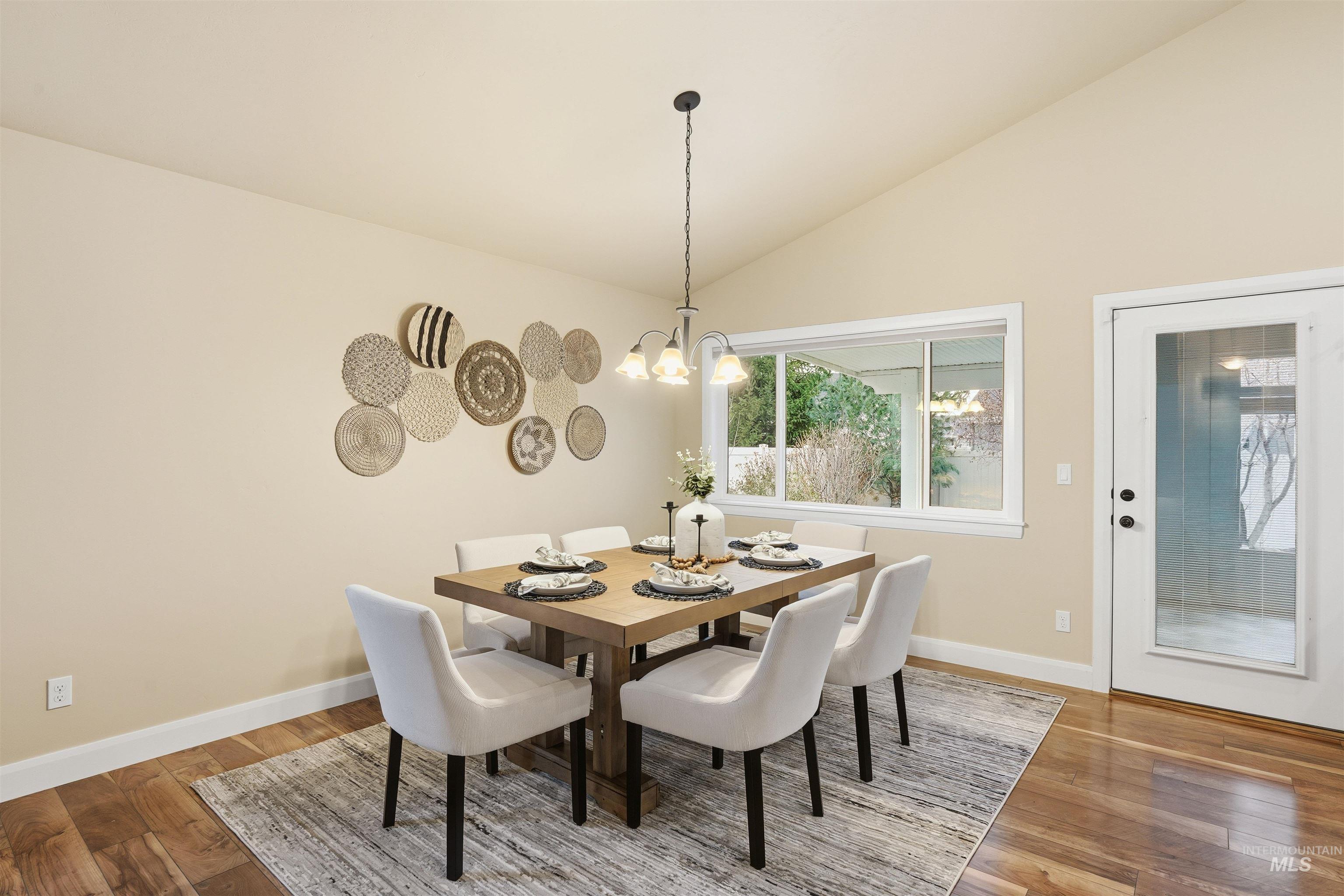 5697 W Combermere Dr, Eagle, Idaho 83616-4983, 3 Bedrooms, 2 Bathrooms, Residential For Sale, Price $625,000,MLS 98971137