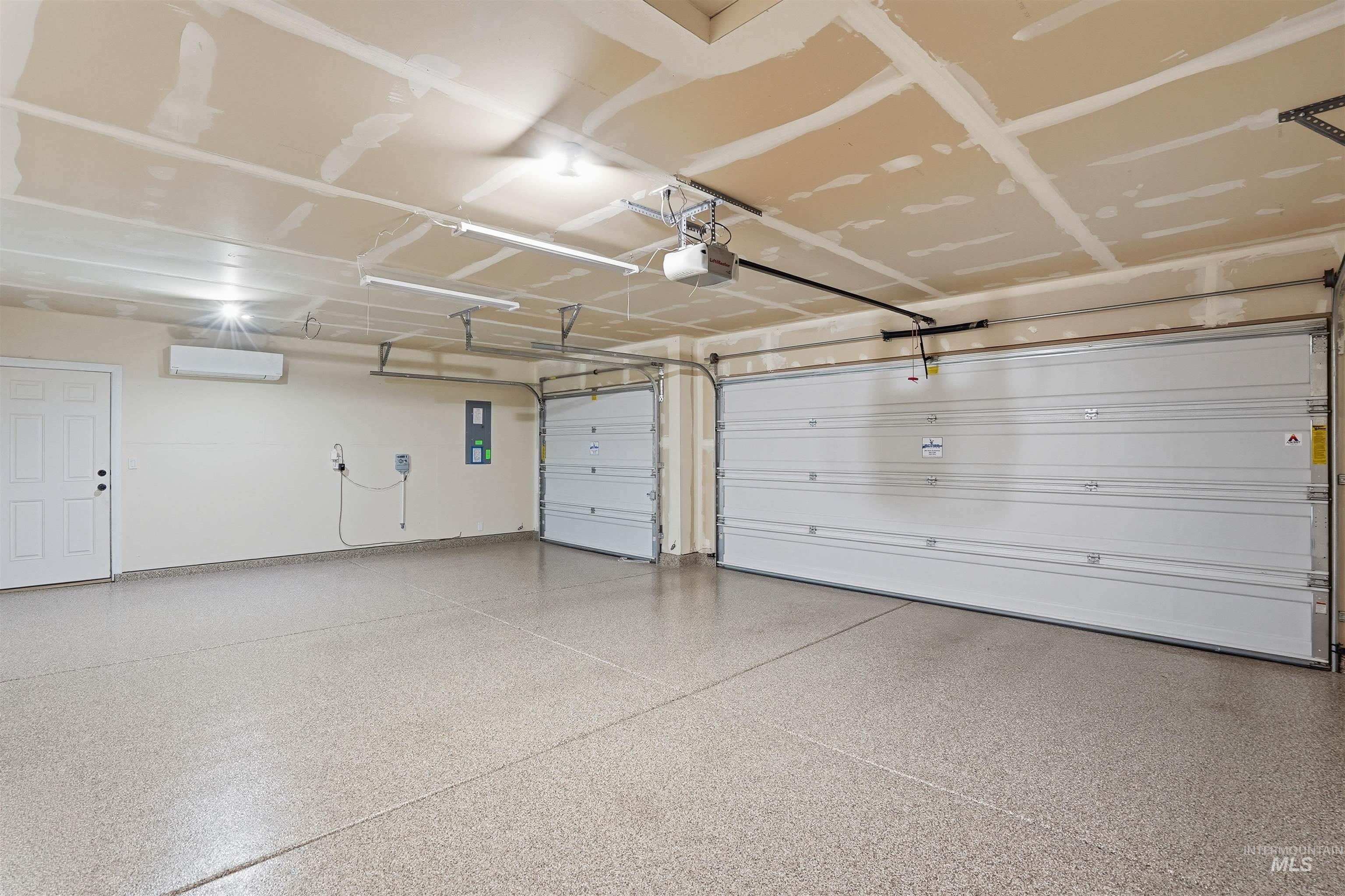 5697 W Combermere Dr, Eagle, Idaho 83616-4983, 3 Bedrooms, 2 Bathrooms, Residential For Sale, Price $625,000,MLS 98971137