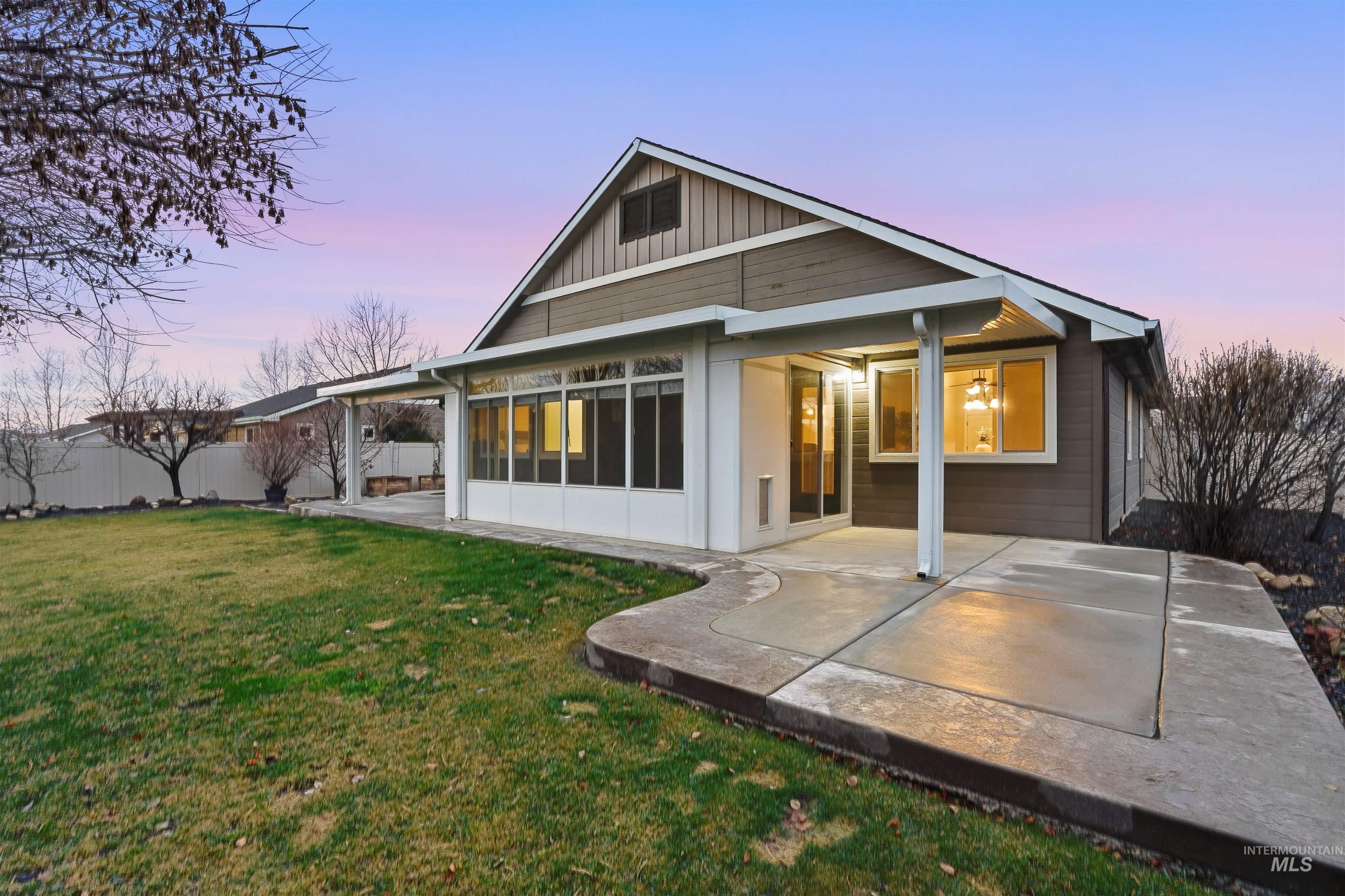 5697 W Combermere Dr, Eagle, Idaho 83616-4983, 3 Bedrooms, 2 Bathrooms, Residential For Sale, Price $625,000,MLS 98971137