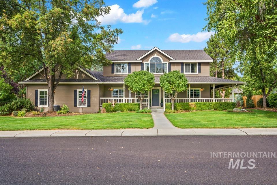 2231 N Parkforest Way, Eagle, Idaho 83616, 4 Bedrooms, 2.5 Bathrooms, Residential For Sale, Price $1,050,000,MLS 98971138
