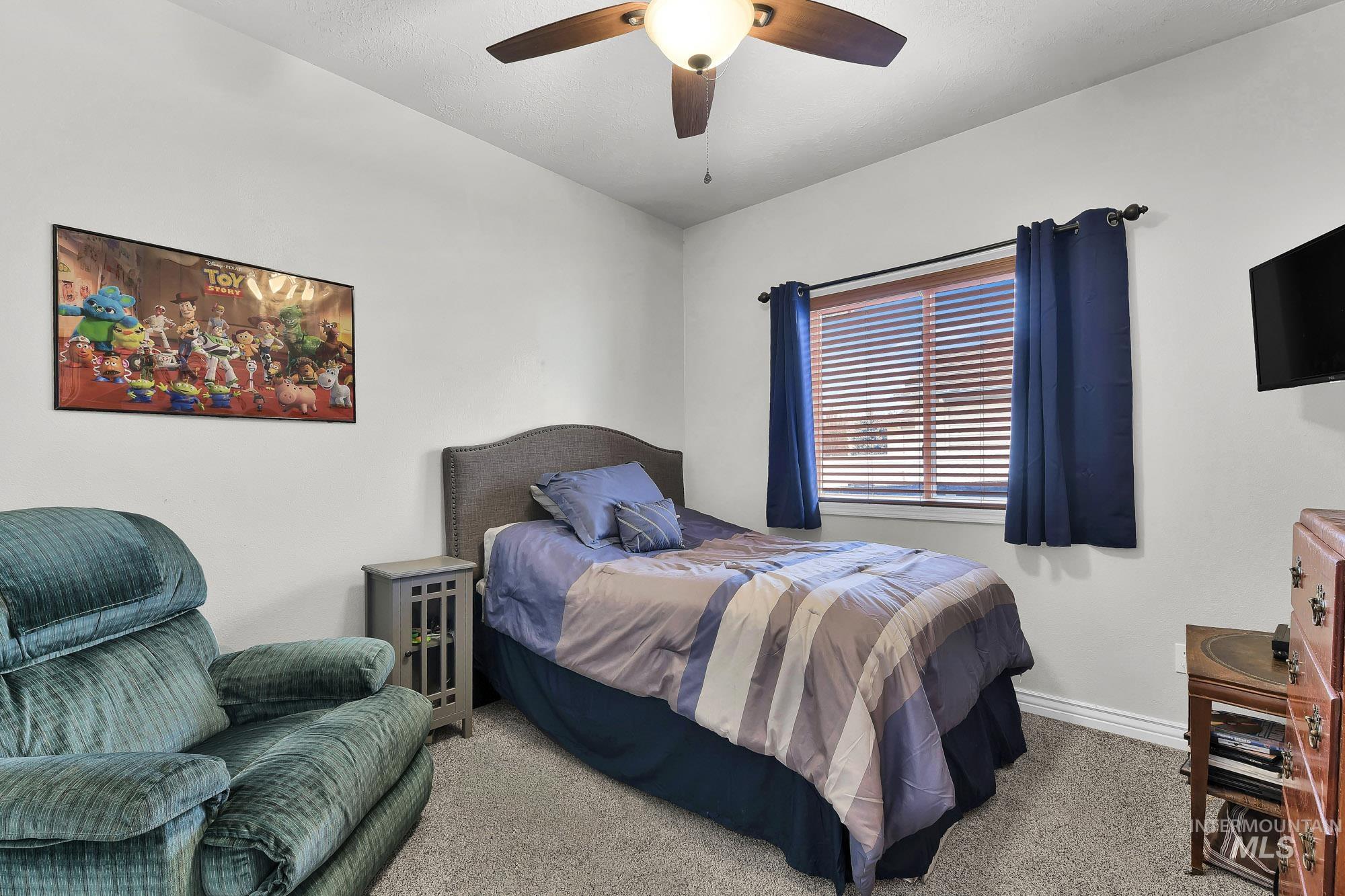 2024 SE 3rd Way, Meridian, Idaho 83642, 3 Bedrooms, 2 Bathrooms, Residential For Sale, Price $675,000, 98971141