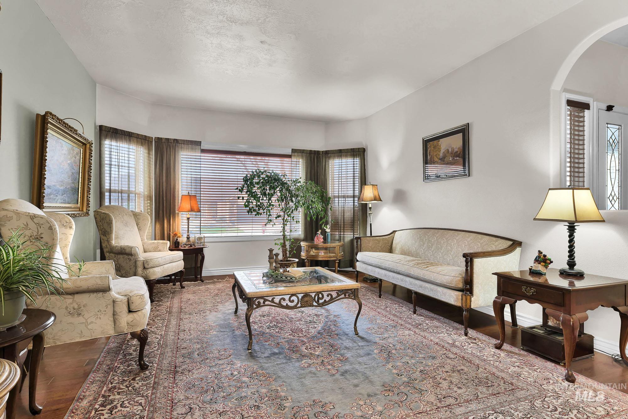 2024 SE 3rd Way, Meridian, Idaho 83642, 3 Bedrooms, 2 Bathrooms, Residential For Sale, Price $675,000, 98971141