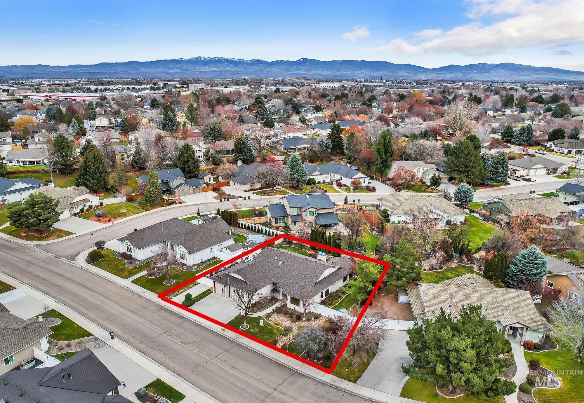 2024 SE 3rd Way, Meridian, Idaho 83642, 3 Bedrooms, 2 Bathrooms, Residential For Sale, Price $675,000, 98971141