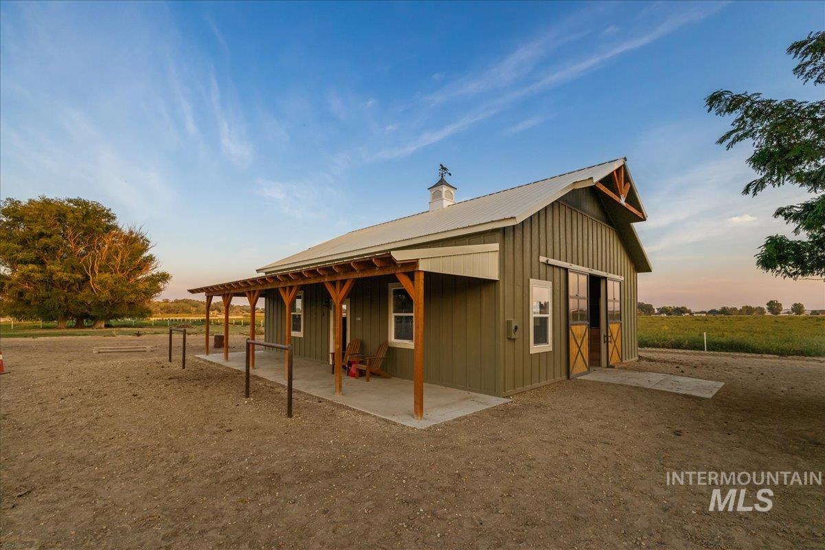 11485 Lewis Ln, Nampa, Idaho 83686, 3 Bedrooms, 2.5 Bathrooms, Residential For Sale, Price $1,425,000,MLS 98971143