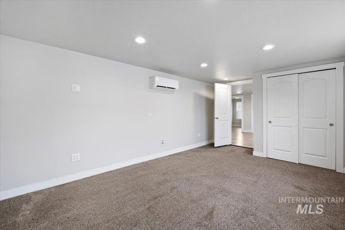 711 E Ave D, Jerome, Idaho 83338, 2 Bedrooms, 1 Bathroom, Residential For Sale, Price $320,000, 98971144