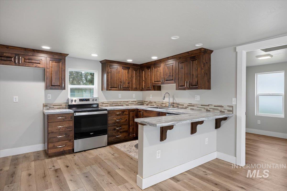 711 E Ave D, Jerome, Idaho 83338, 2 Bedrooms, 1 Bathroom, Residential For Sale, Price $320,000, 98971144