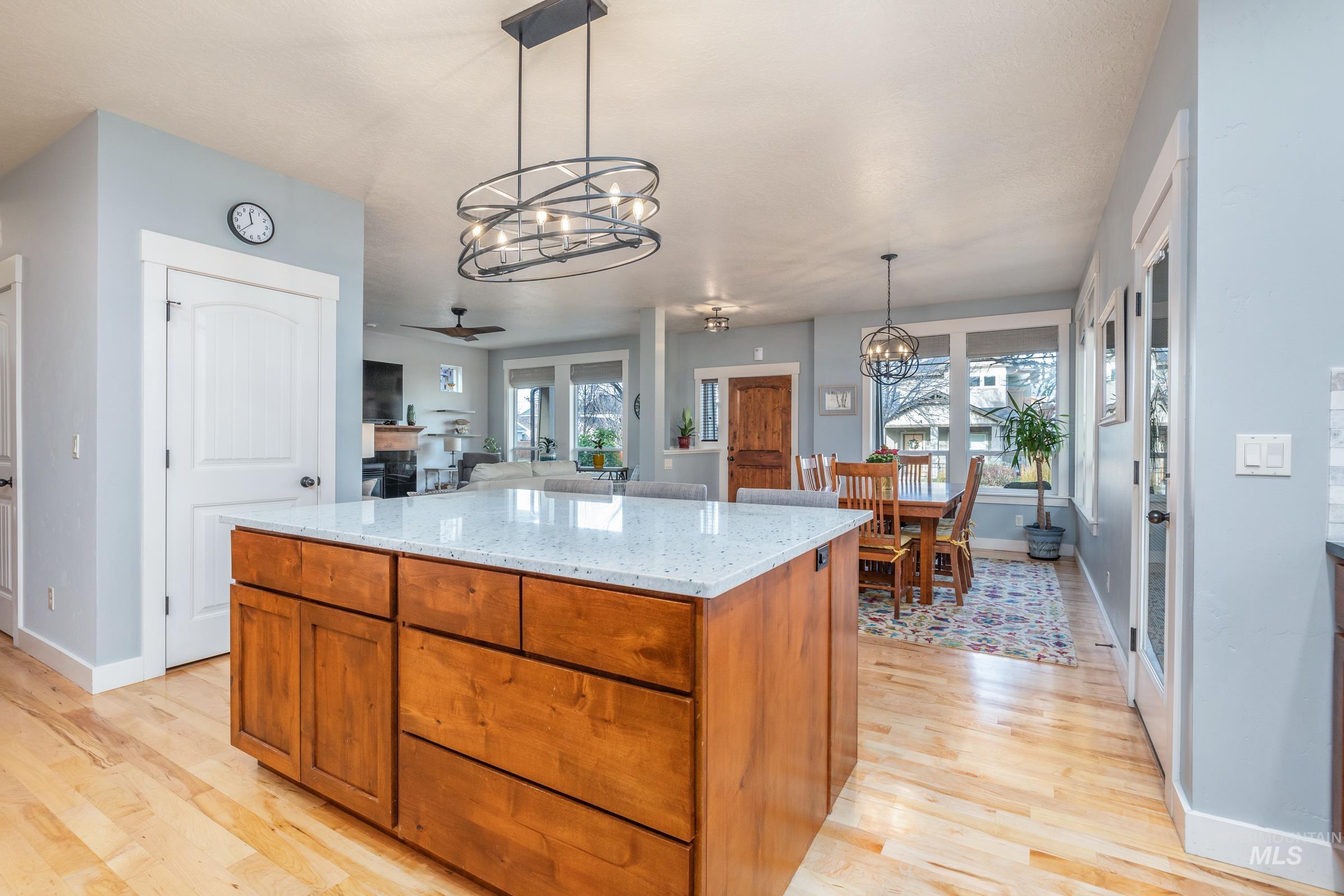 6756 S Talasi, Boise, Idaho 83709-8031, 3 Bedrooms, 2.5 Bathrooms, Residential For Sale, Price $533,000, 98971145