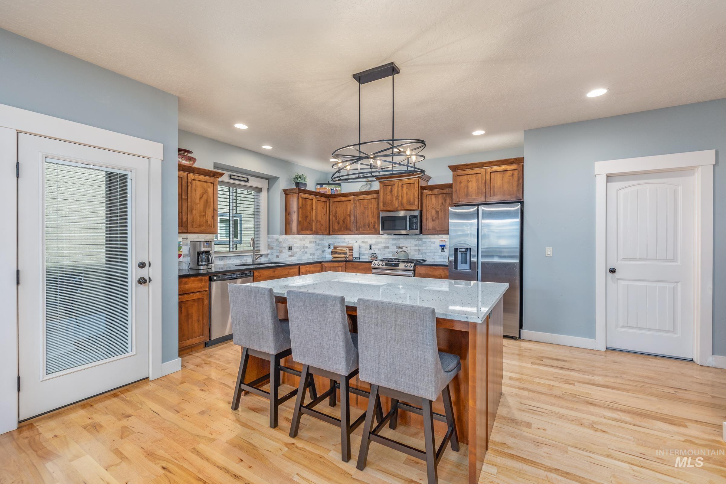 6756 S Talasi, Boise, Idaho 83709-8031, 3 Bedrooms, 2.5 Bathrooms, Residential For Sale, Price $540,000, 98971145