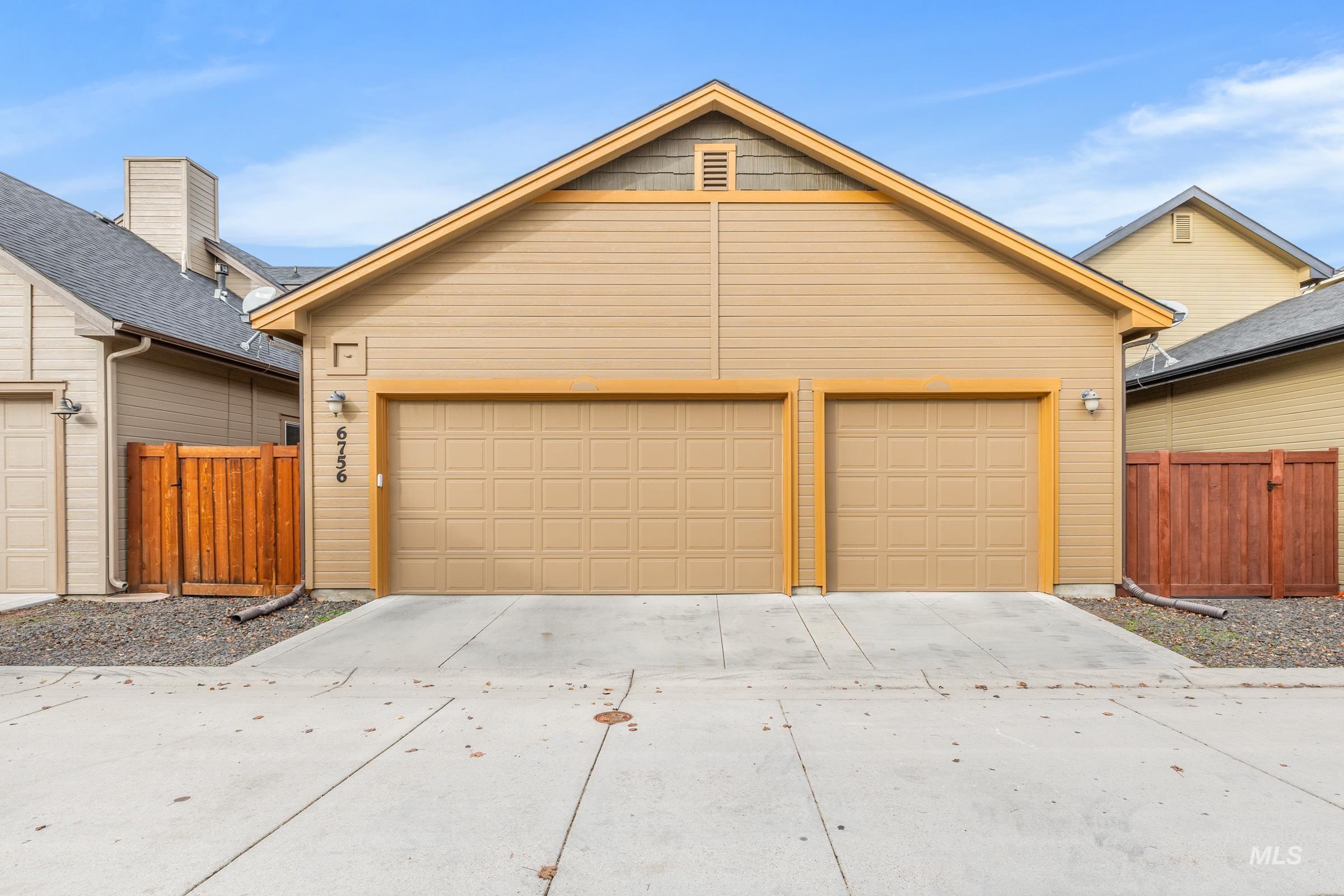 6756 S Talasi, Boise, Idaho 83709-8031, 3 Bedrooms, 2.5 Bathrooms, Residential For Sale, Price $533,000, 98971145