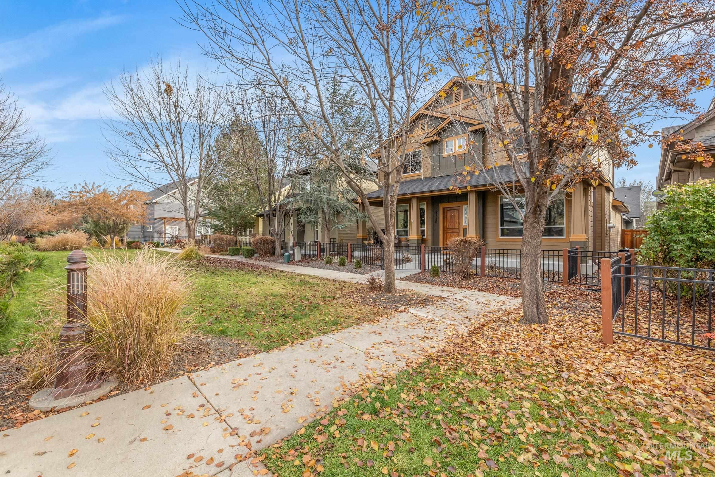 6756 S Talasi, Boise, Idaho 83709-8031, 3 Bedrooms, 2.5 Bathrooms, Residential For Sale, Price $540,000, 98971145