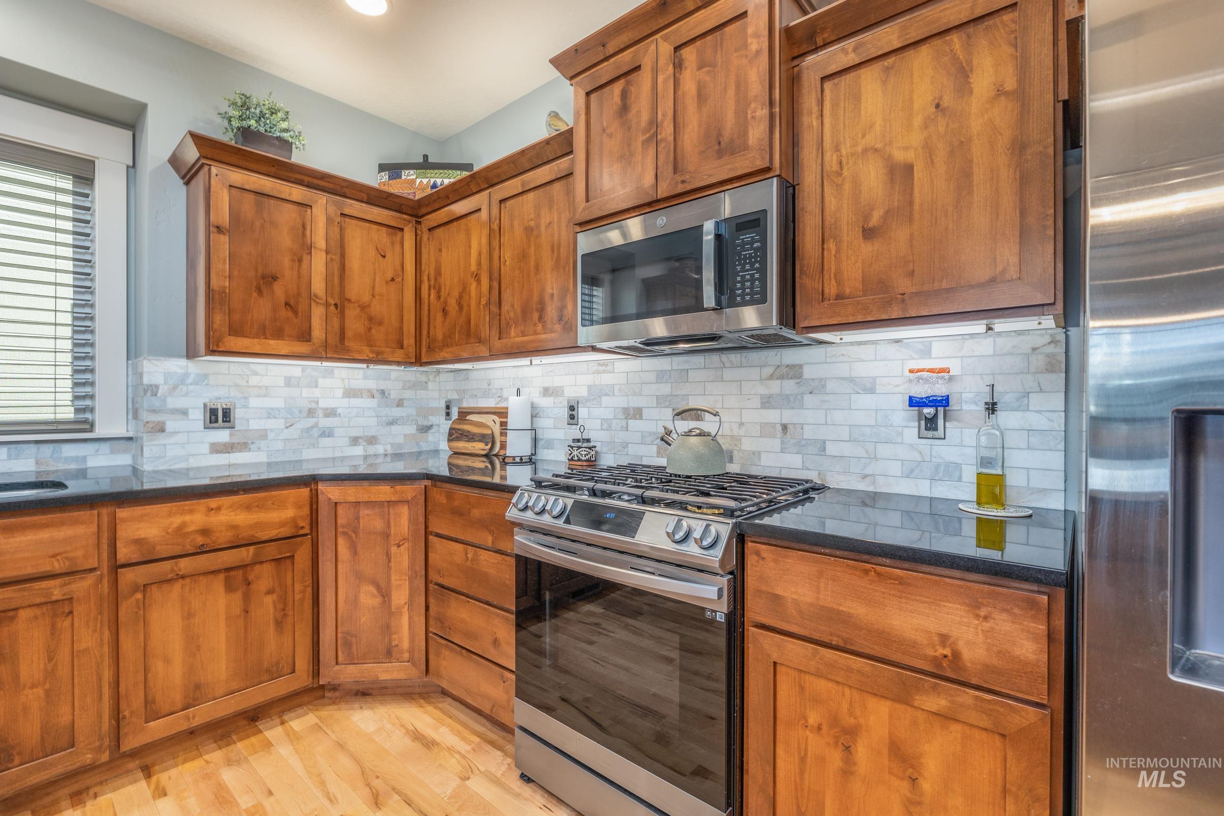 6756 S Talasi, Boise, Idaho 83709-8031, 3 Bedrooms, 2.5 Bathrooms, Residential For Sale, Price $540,000, 98971145