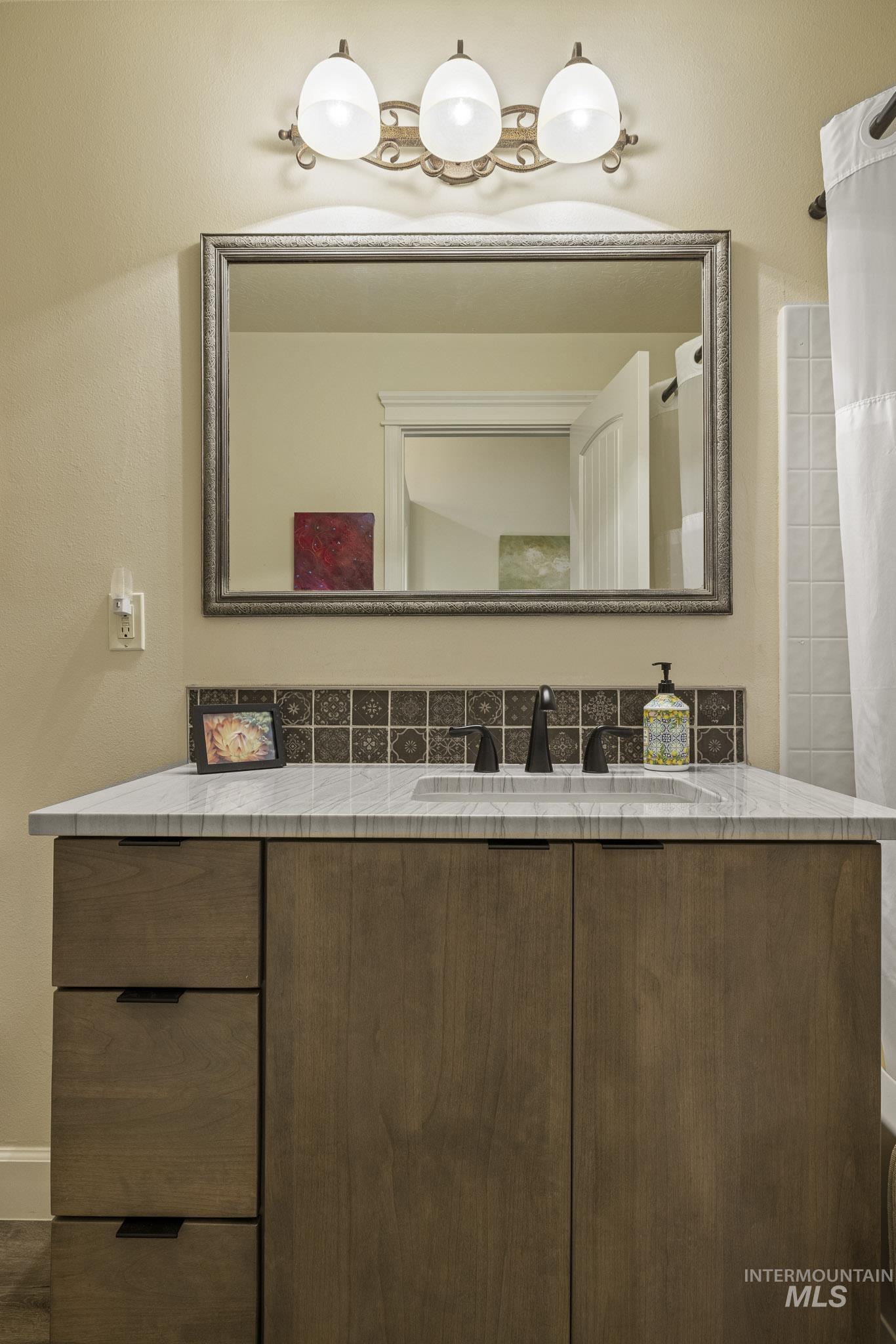 11712 W Annalee, Boise, Idaho 83709, 2 Bedrooms, 2 Bathrooms, Residential For Sale, Price $404,000, 98971146