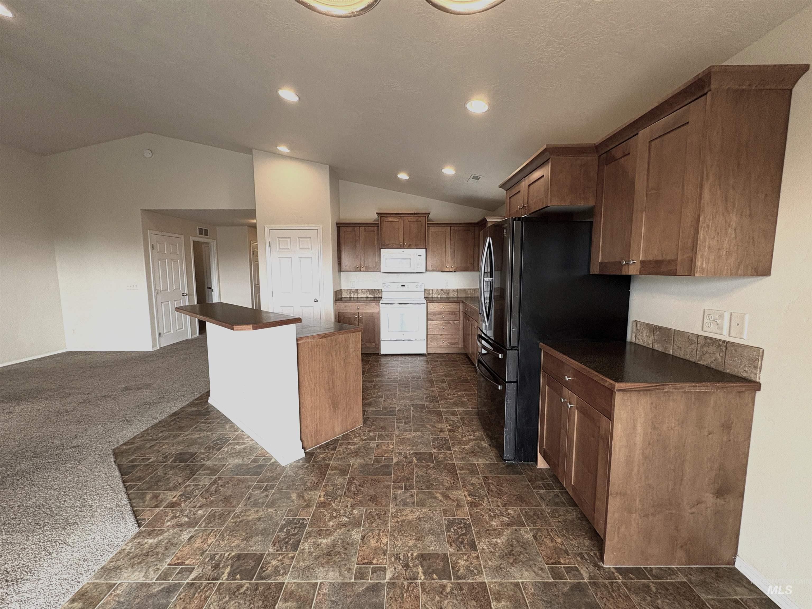 16251 Copperridge Way, Caldwell, Idaho 83607, 3 Bedrooms, 2 Bathrooms, Residential For Sale, Price $399,000,MLS 98971147