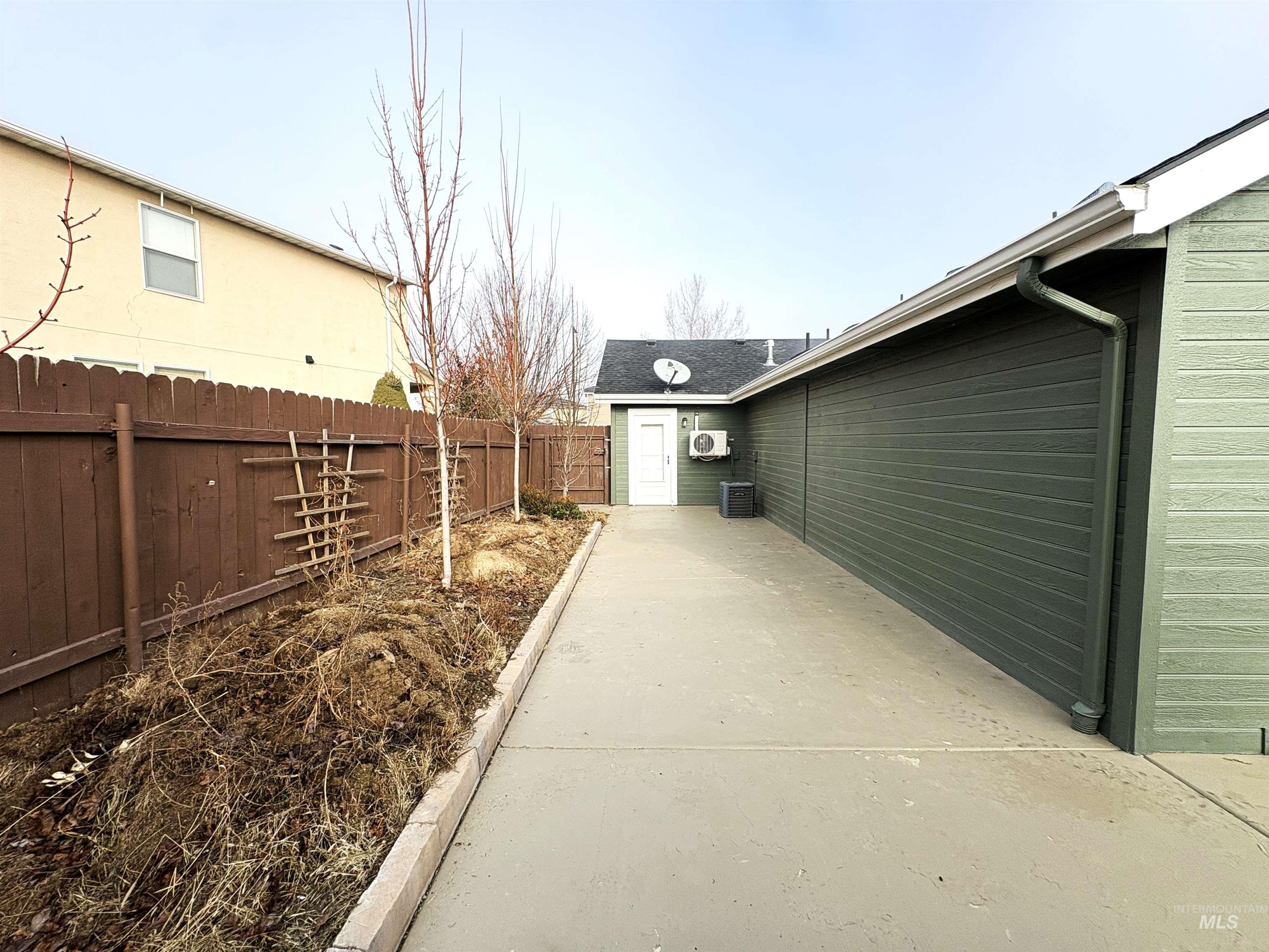 16251 Copperridge Way, Caldwell, Idaho 83607, 3 Bedrooms, 2 Bathrooms, Residential For Sale, Price $399,000,MLS 98971147