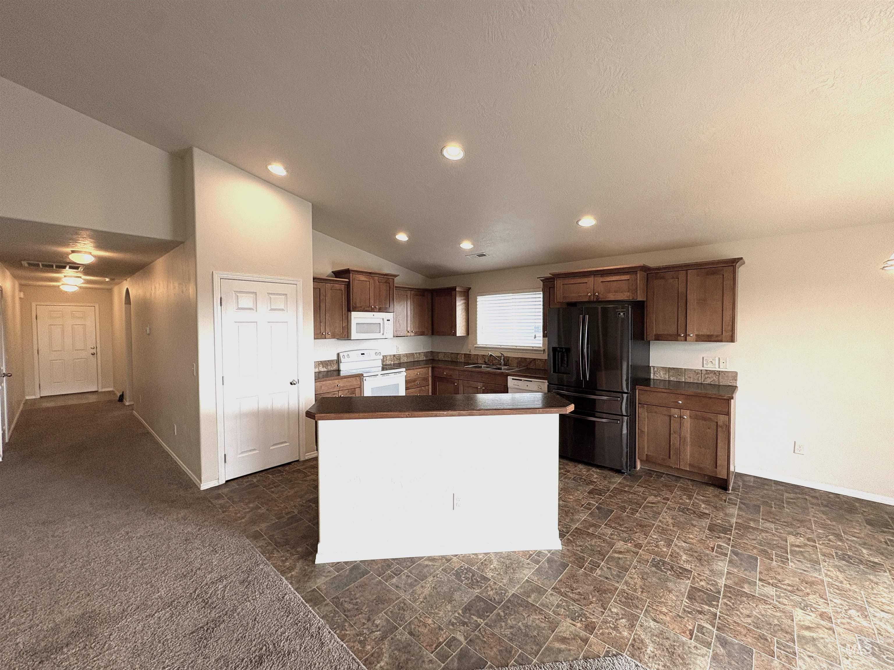 16251 Copperridge Way, Caldwell, Idaho 83607, 3 Bedrooms, 2 Bathrooms, Residential For Sale, Price $399,000,MLS 98971147