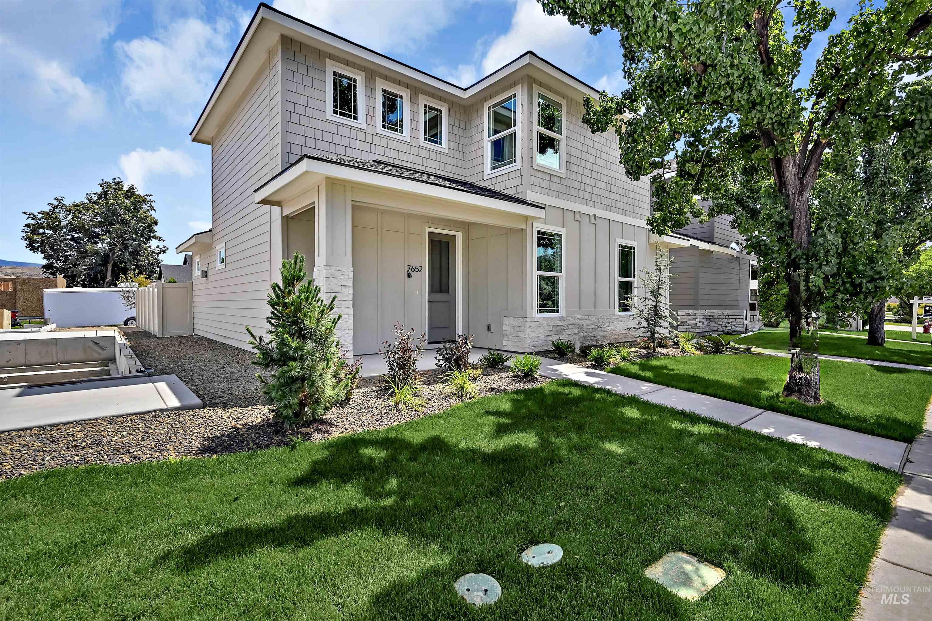7652 N Ferris Ave, Boise, Idaho 83714, 3 Bedrooms, 2.5 Bathrooms, Residential For Sale, Price $555,900, 98971148