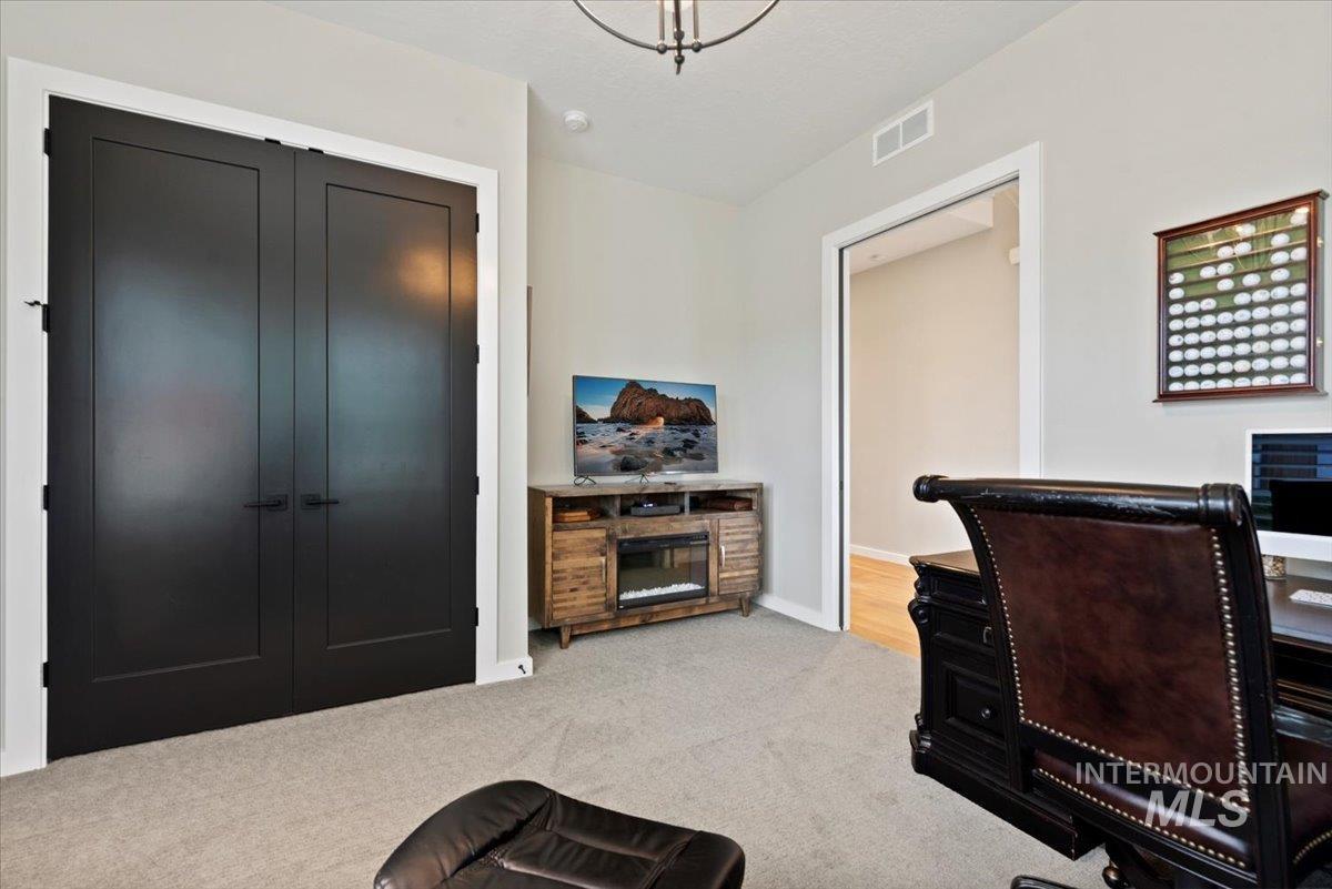 4140 E Goldstone Dr, Meridian, Idaho 83642, 4 Bedrooms, 3 Bathrooms, Residential For Sale, Price $1,099,000, 98971149