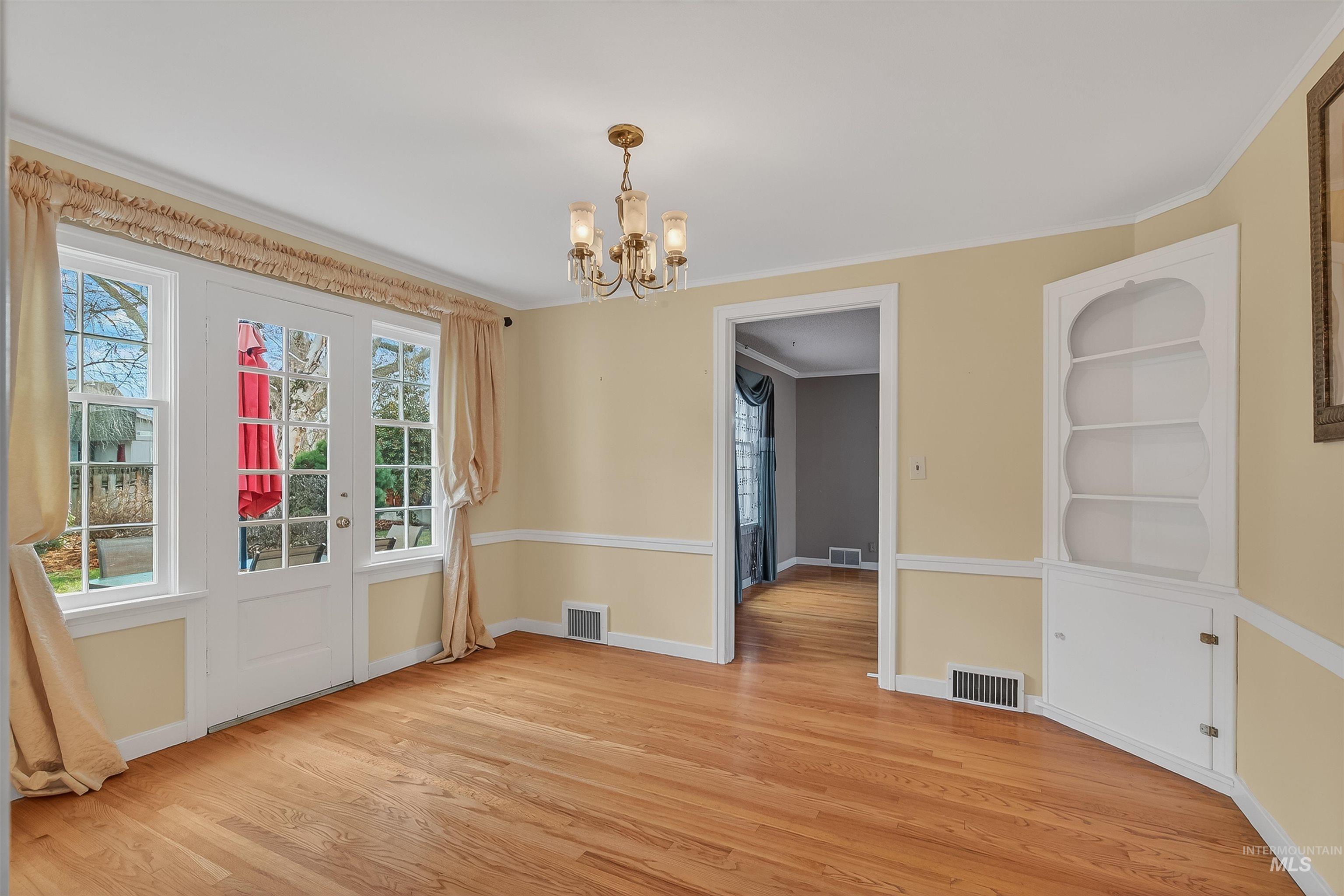 705 6th Street, Lewiston, Idaho 83501, 4 Bedrooms, 2 Bathrooms, Residential For Sale, Price $415,000, 98971153